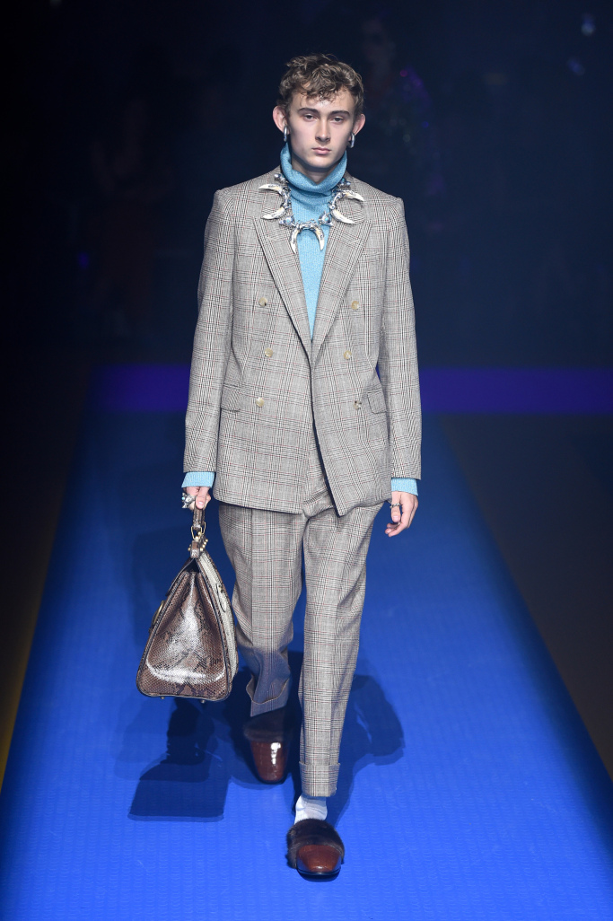 Look 11
