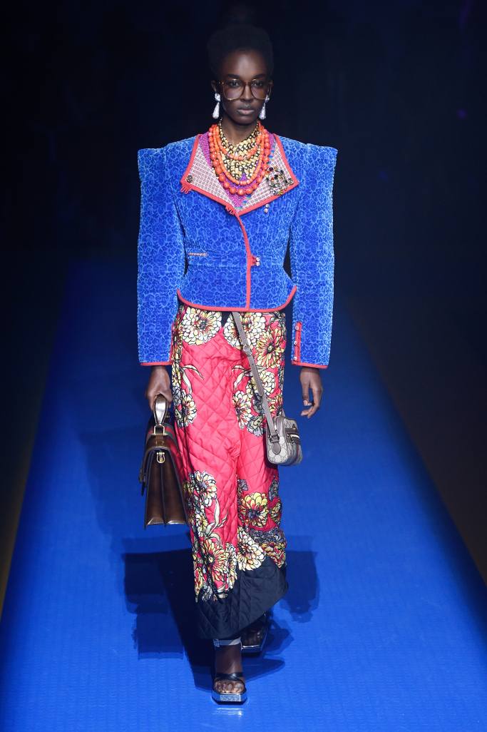 Look 15