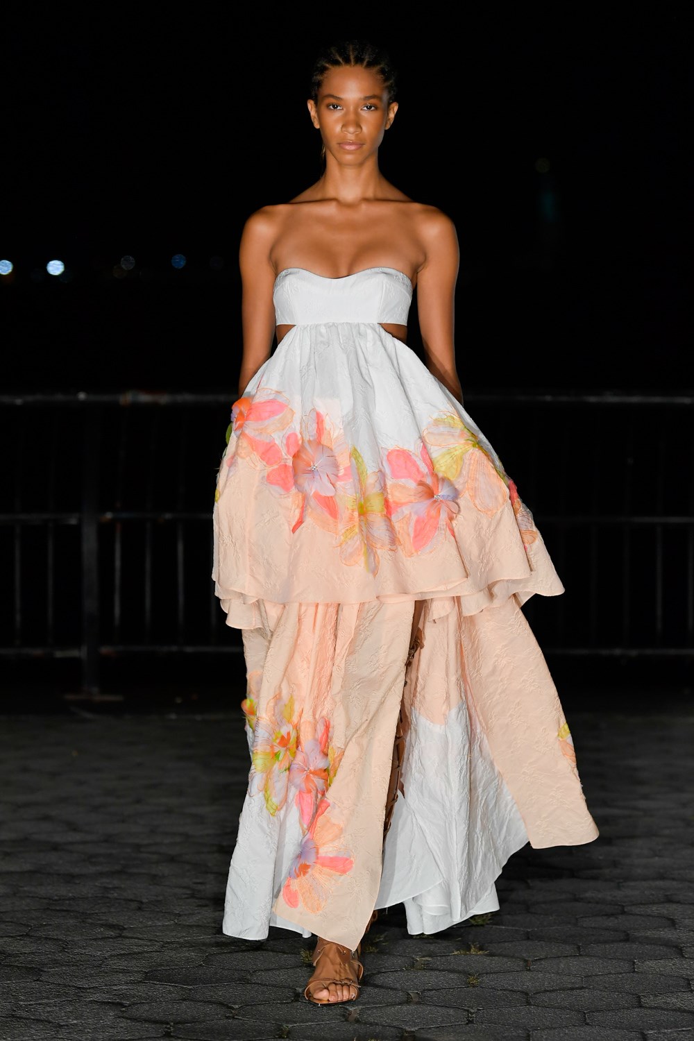Look 11