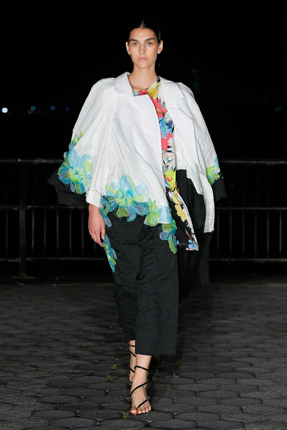 Look 14