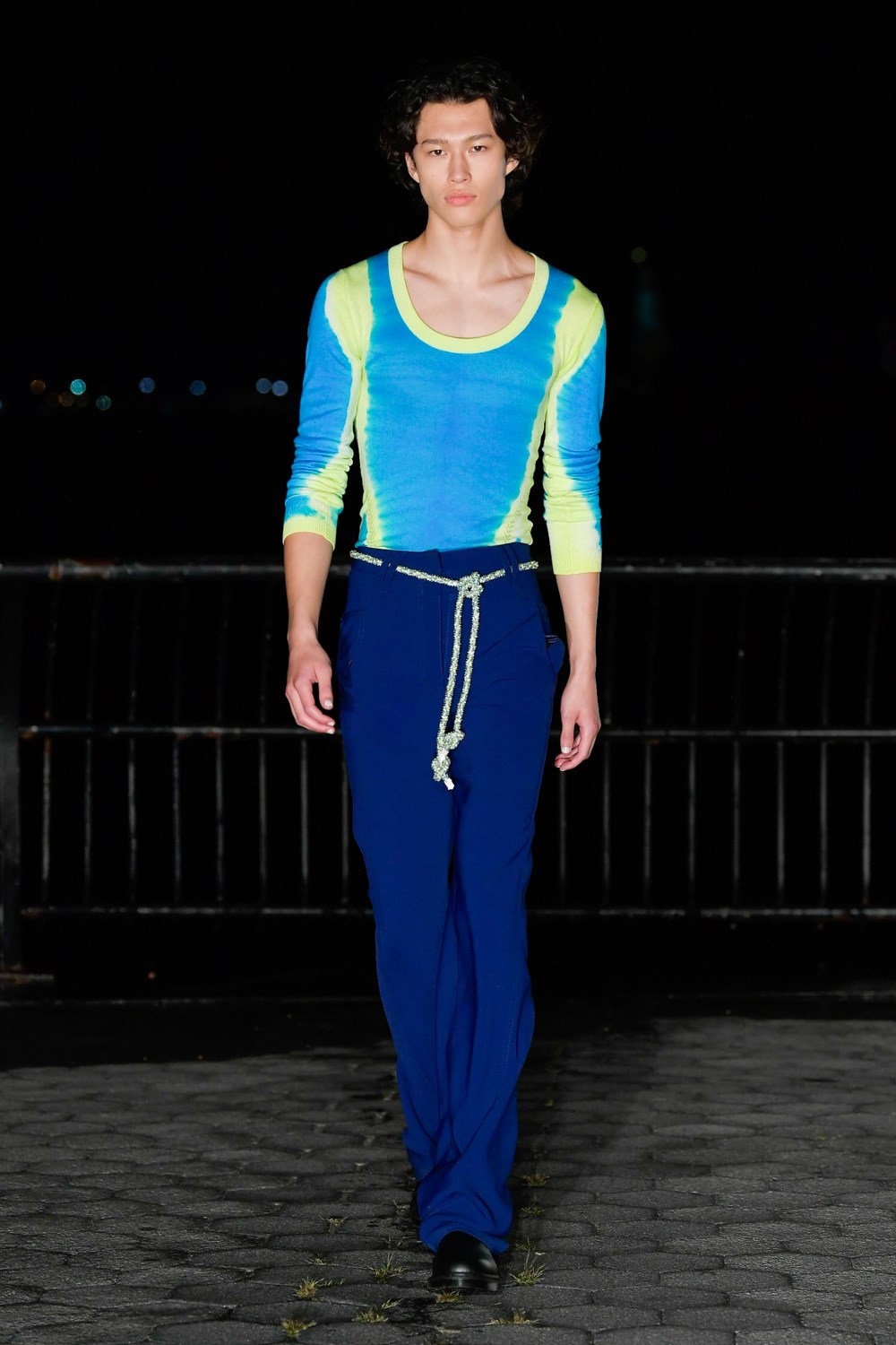 Look 43