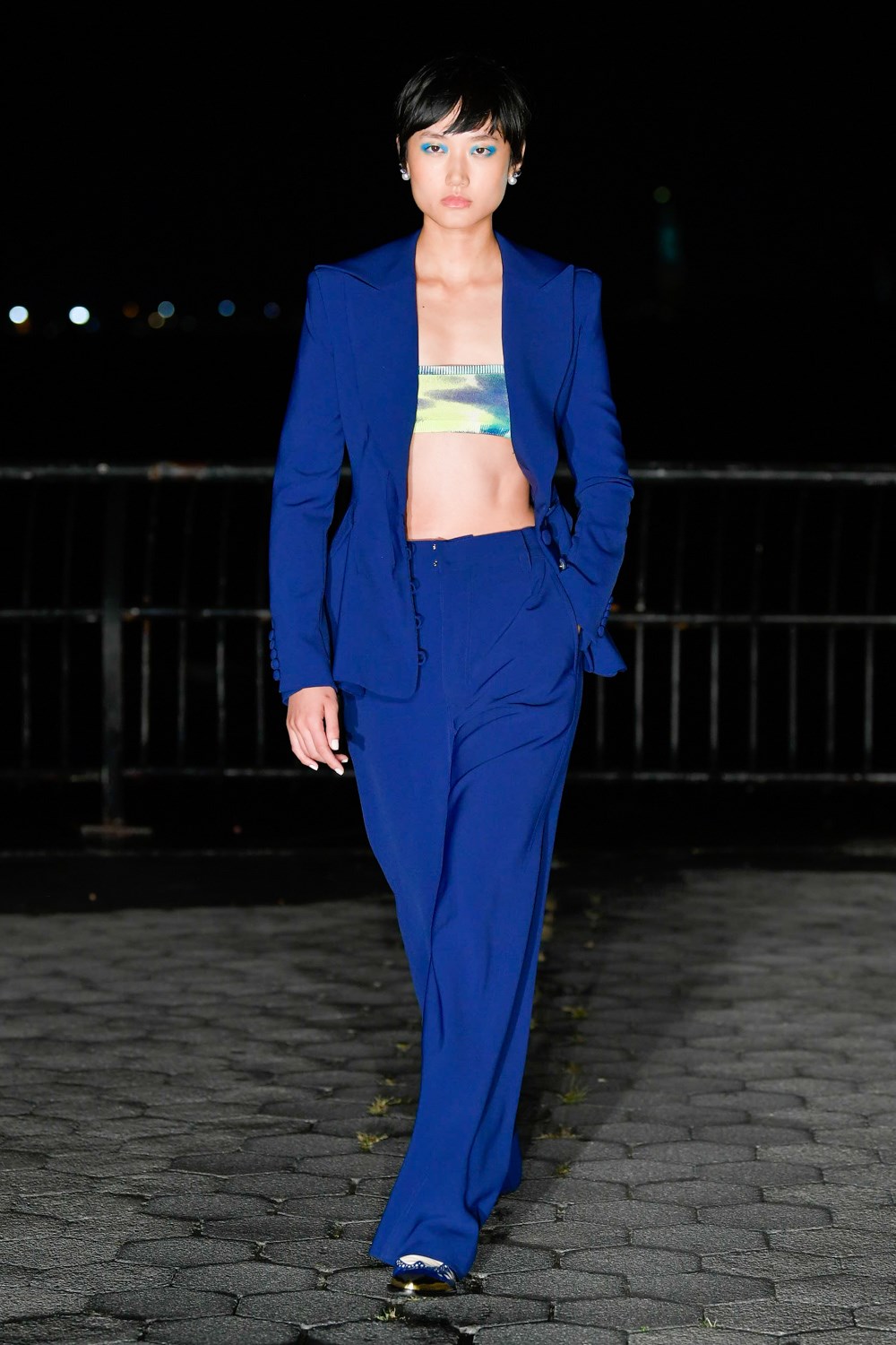 Look 44