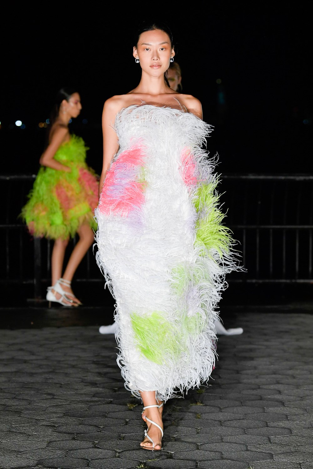 Look 54