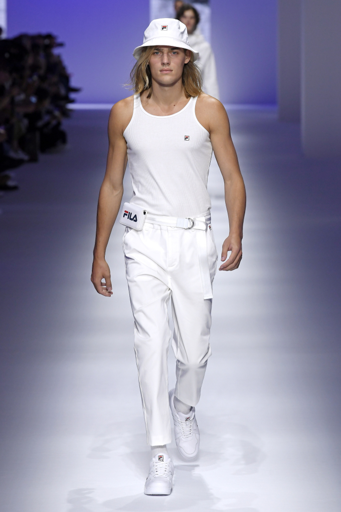 Look 3