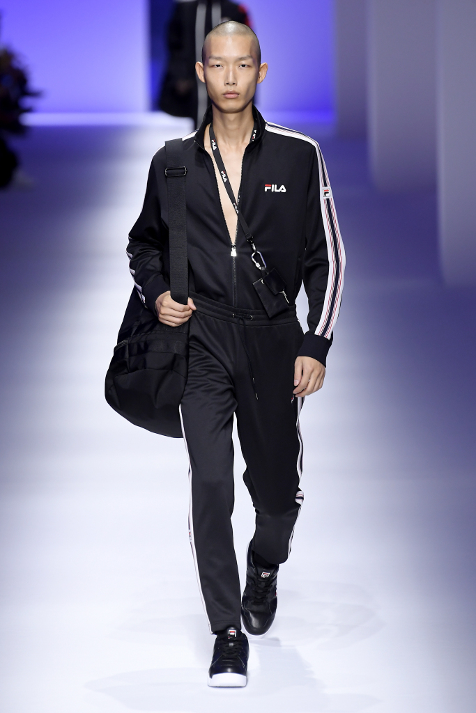Look 18
