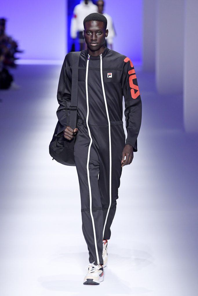 Look 19