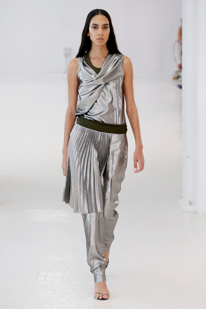 Look 14
