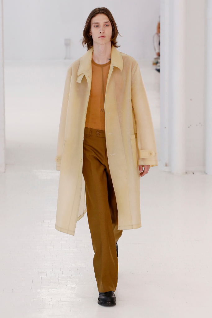 Look 19