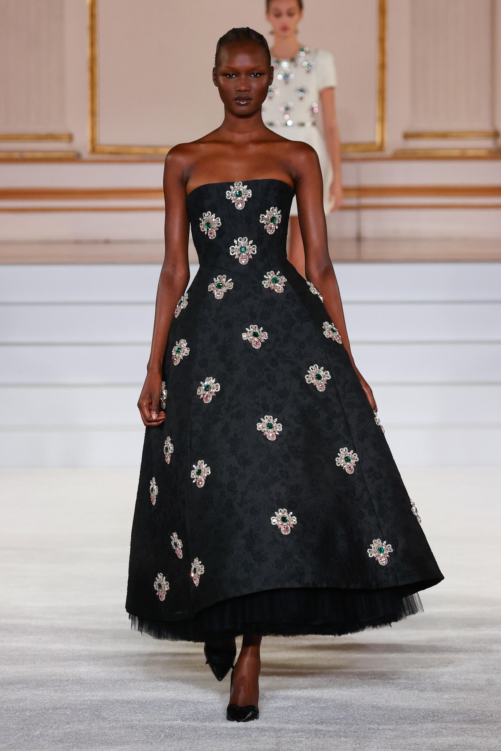 Look 5