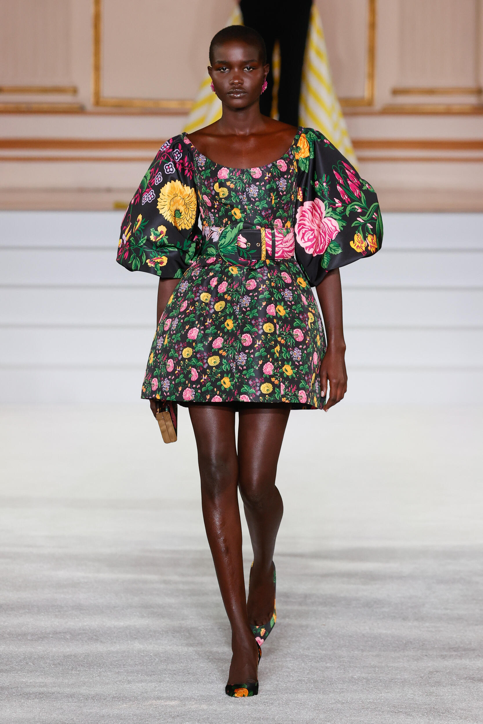 Look 14
