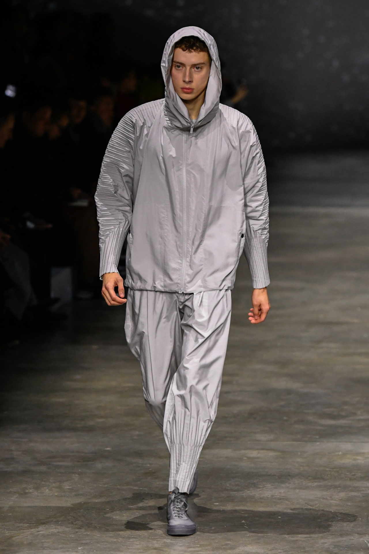 Look 8