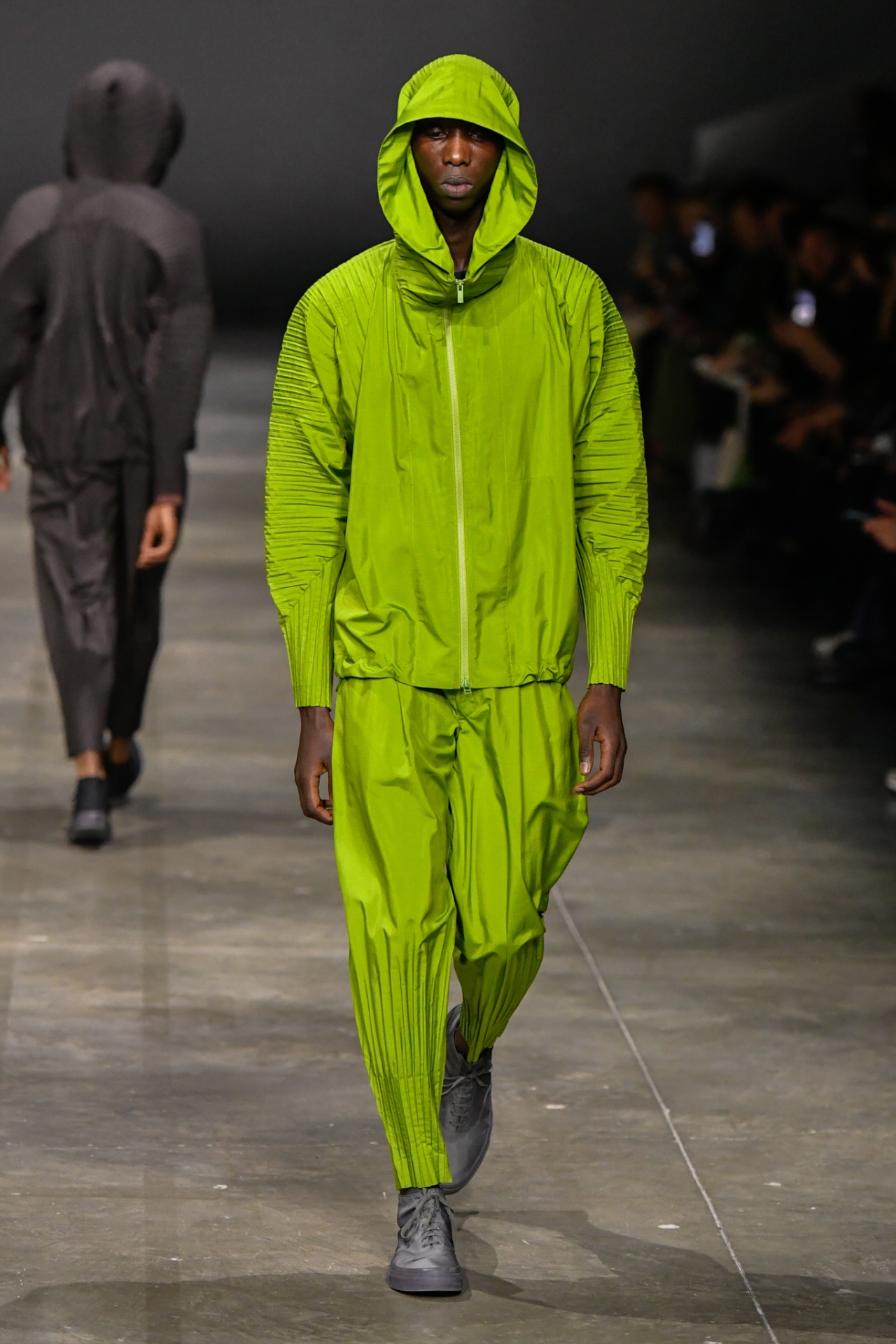 Look 9