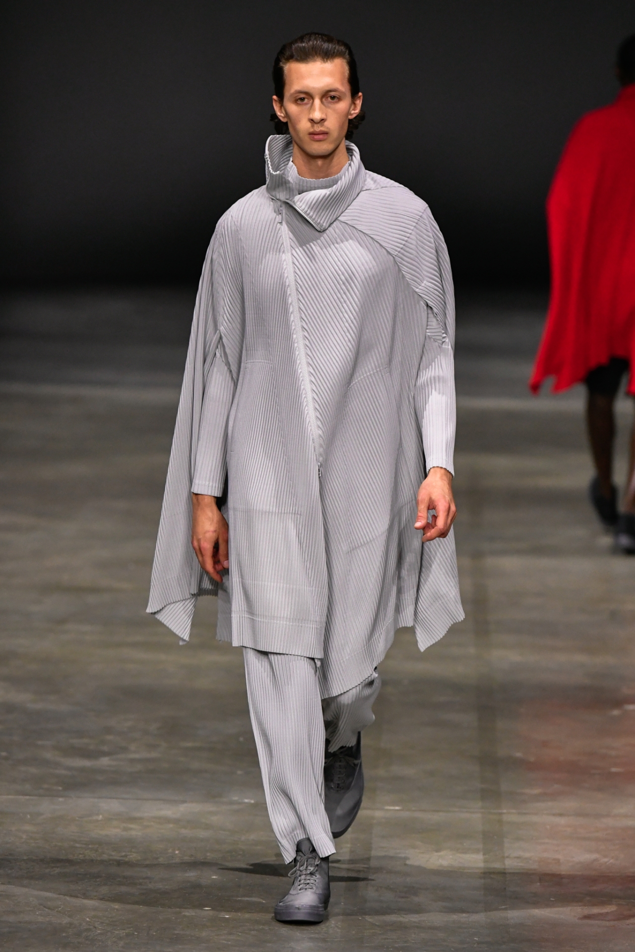 Look 28