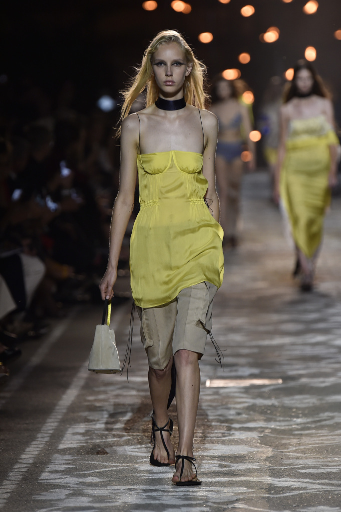 Look 26