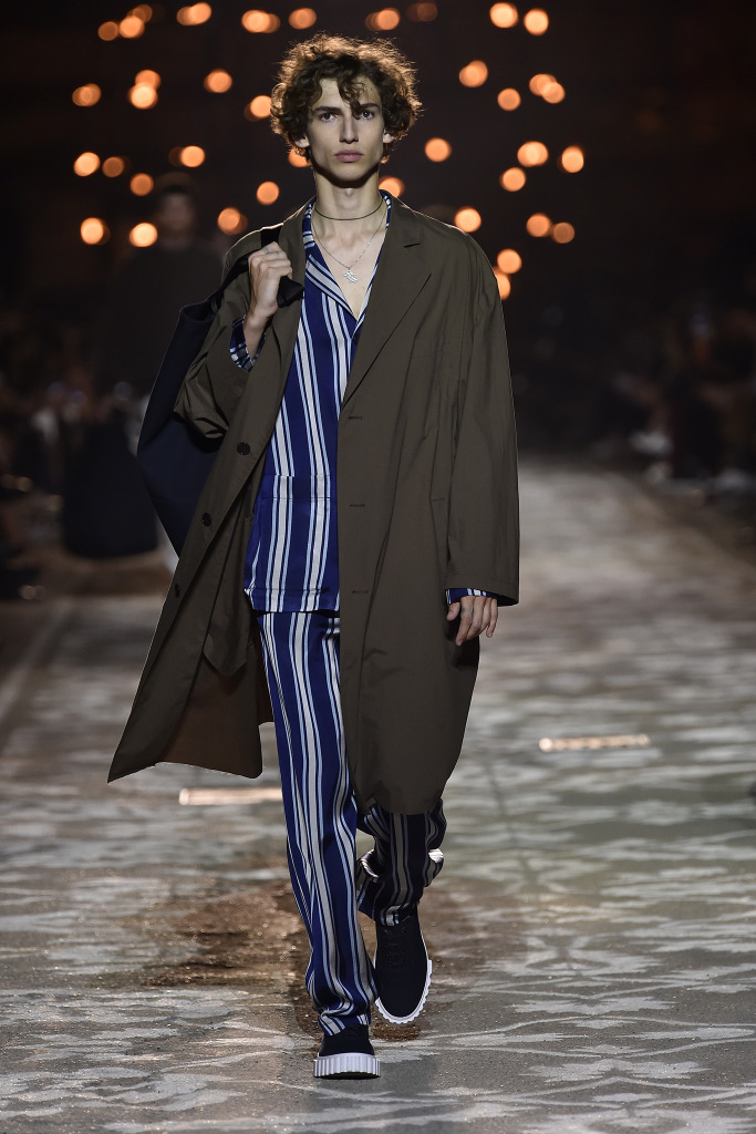 Look 39