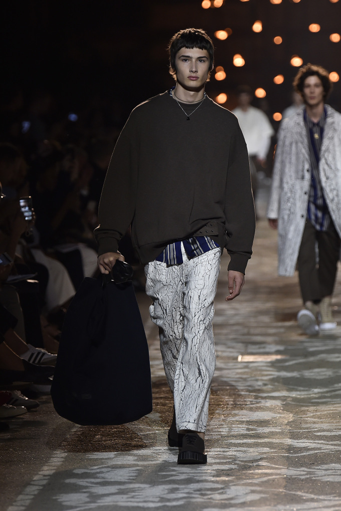 Look 40
