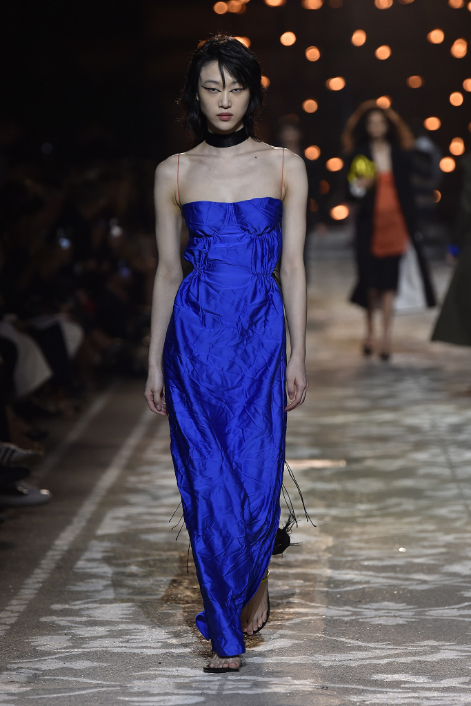 Look 48