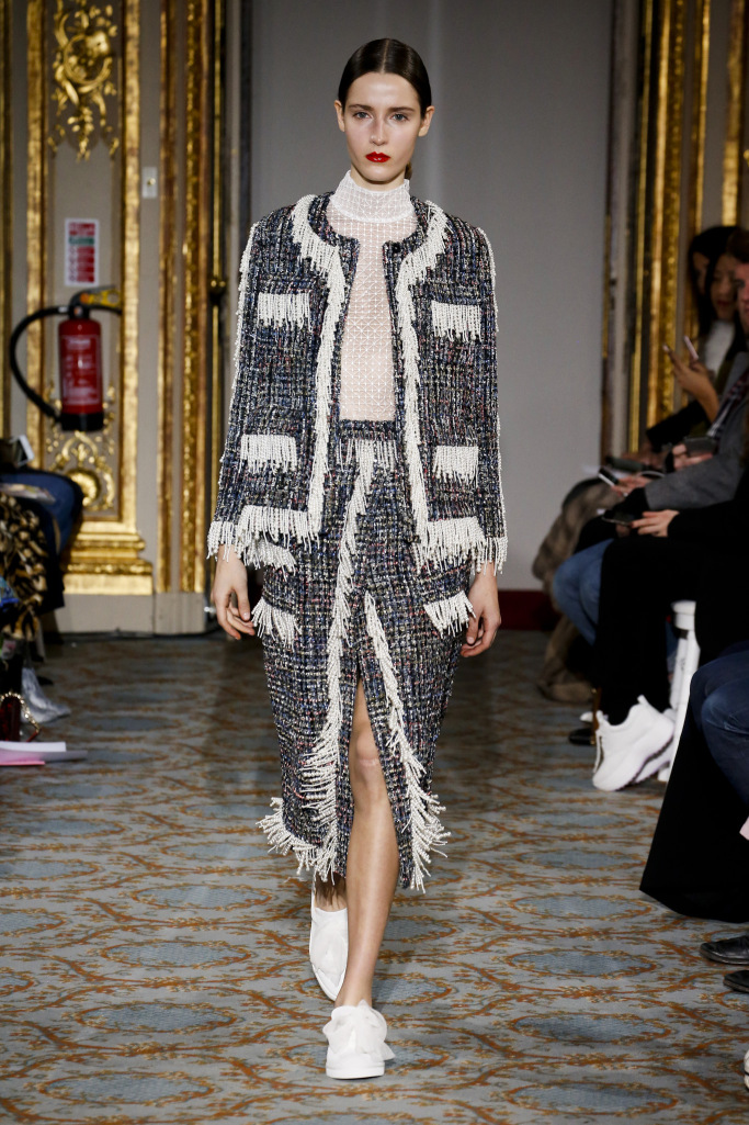 Look 8