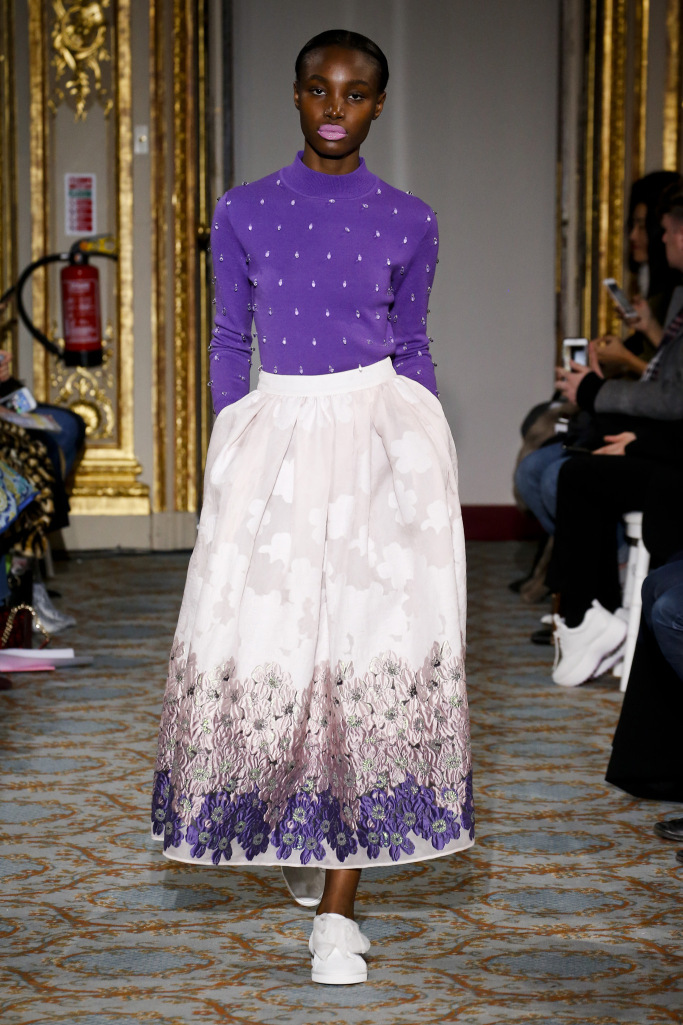Look 16
