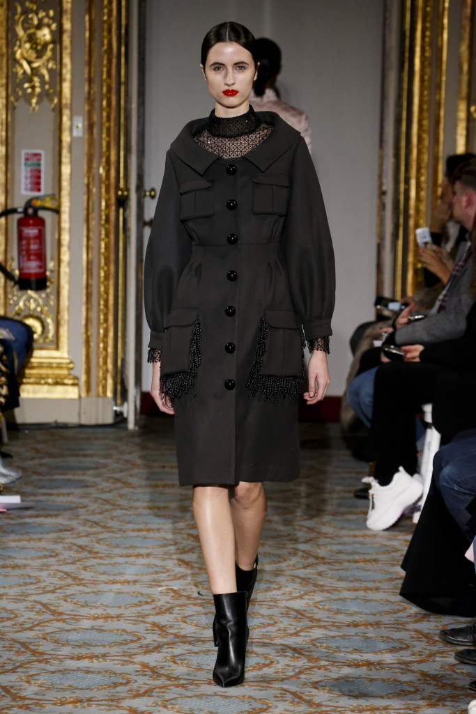 Look 24