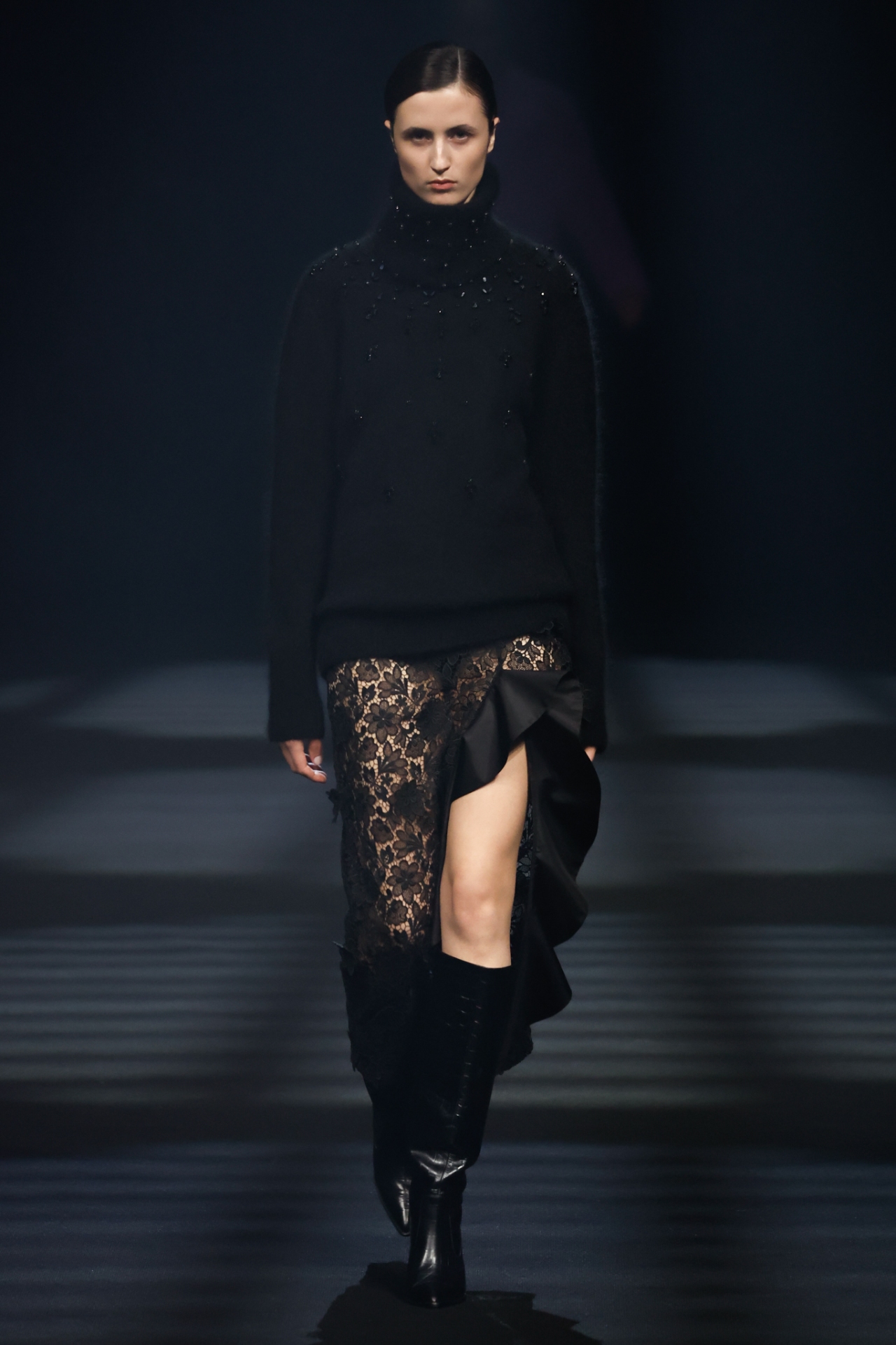 Look 19
