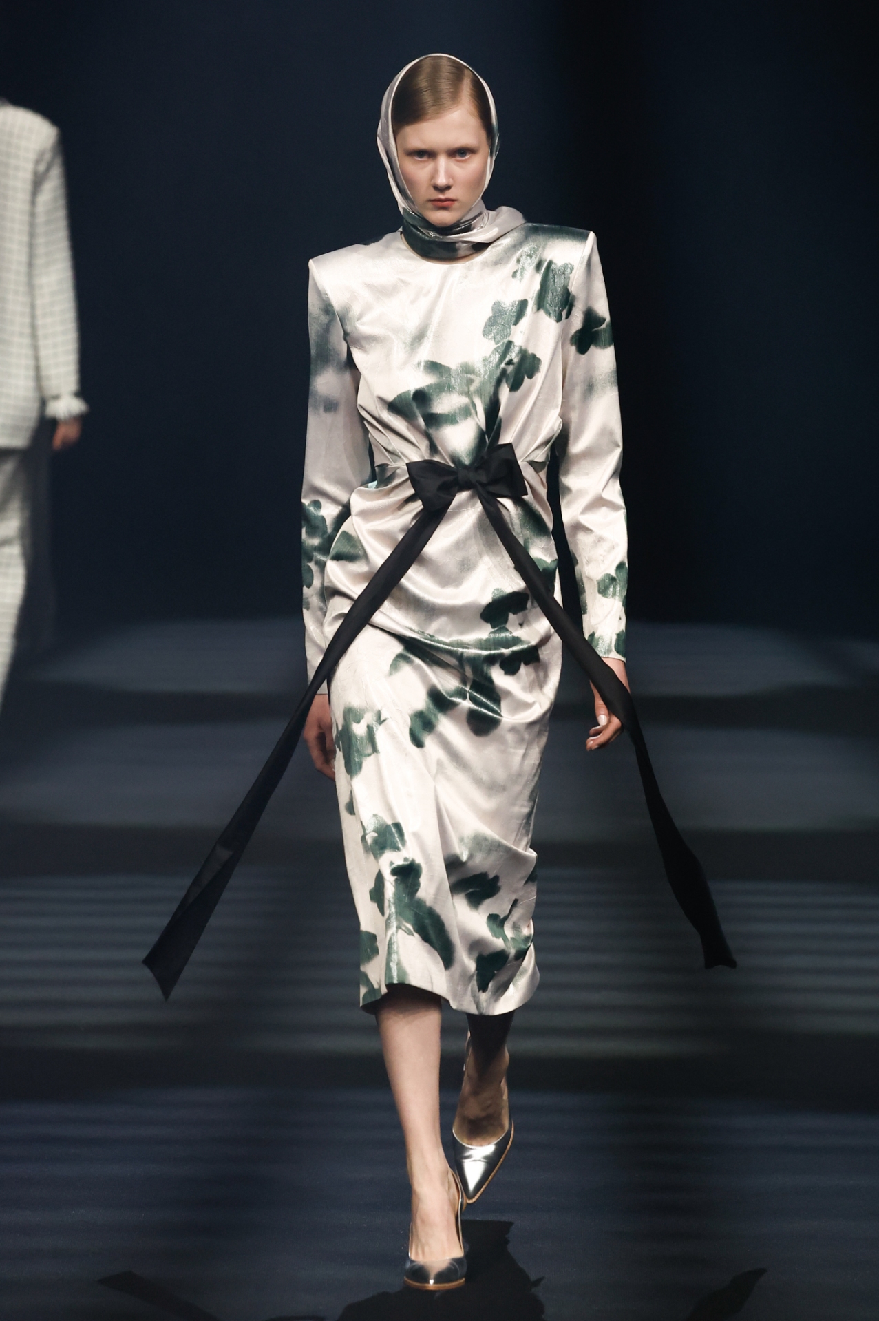 Look 8