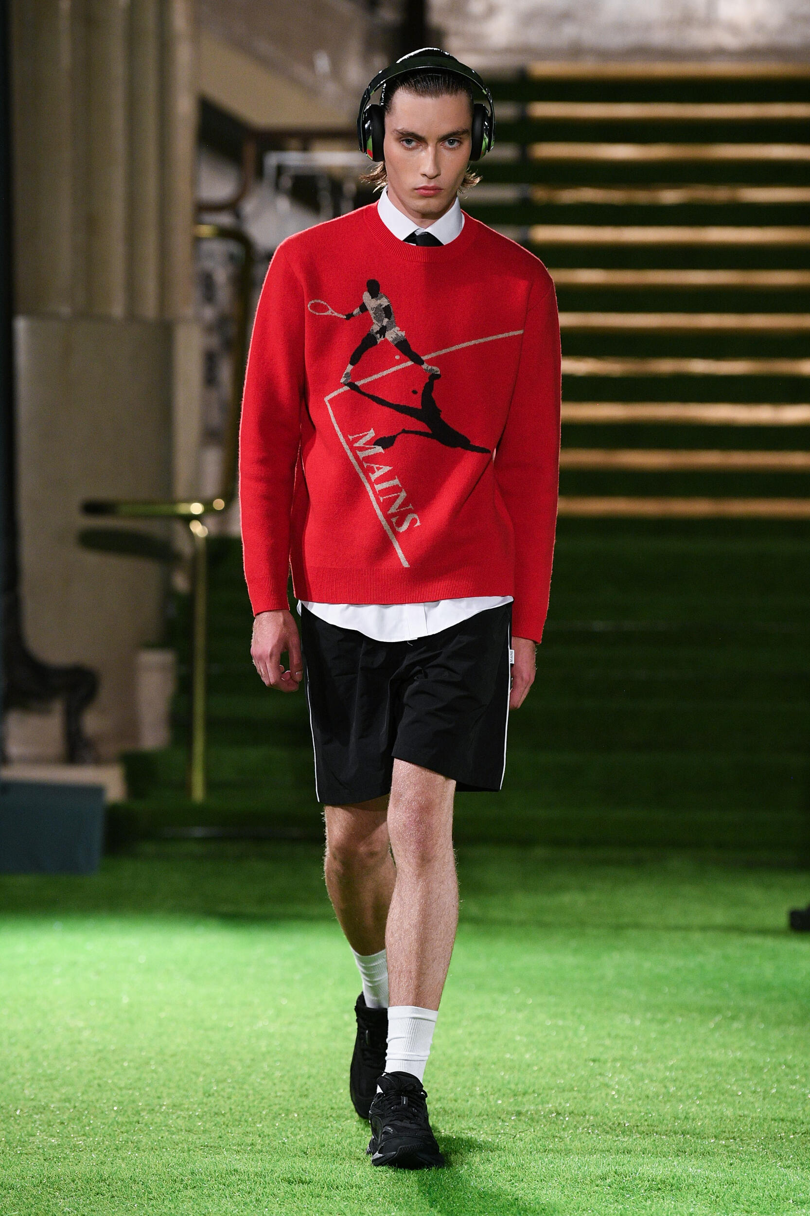 Look 9