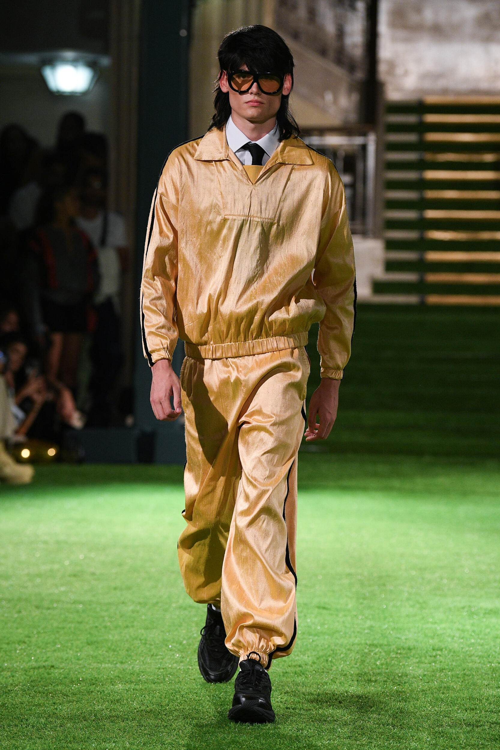 Look 12