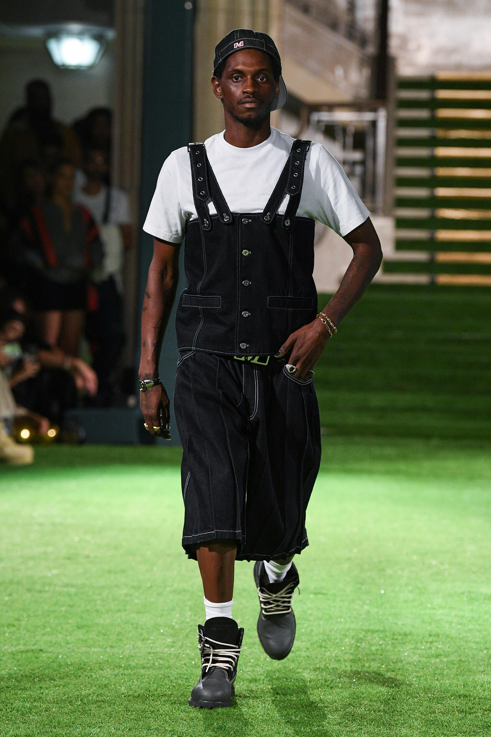 Look 22