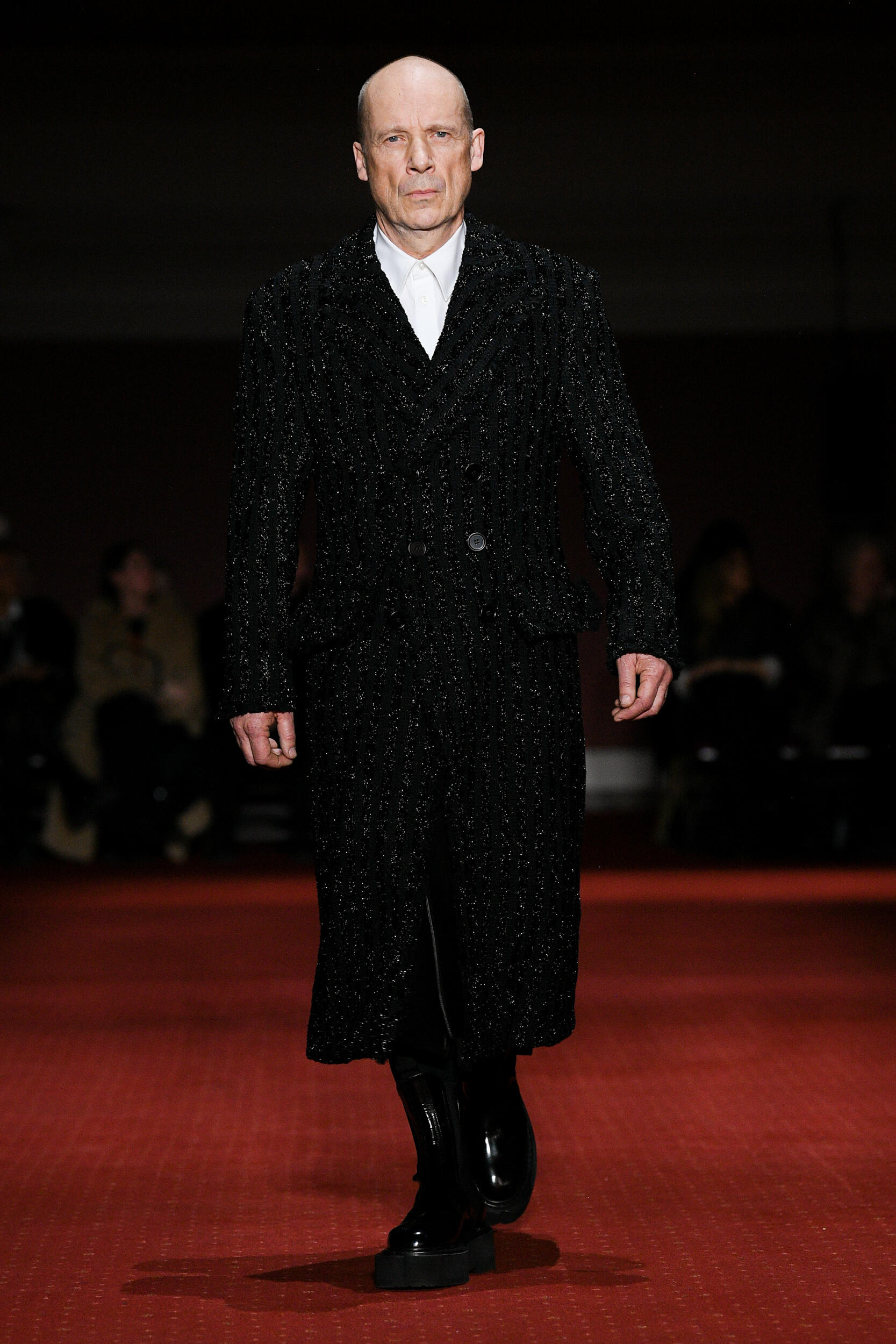 Look 7