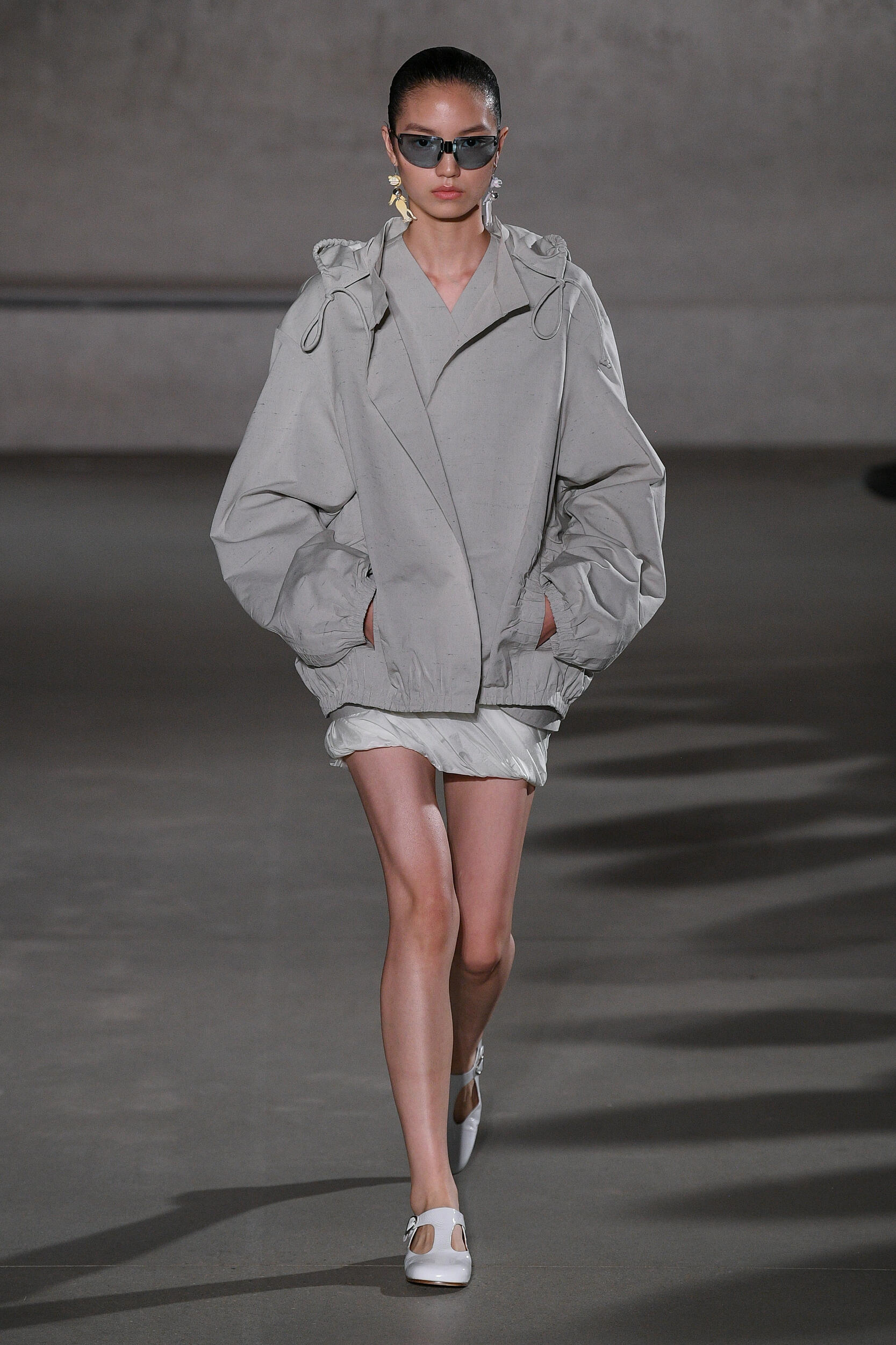Look 12