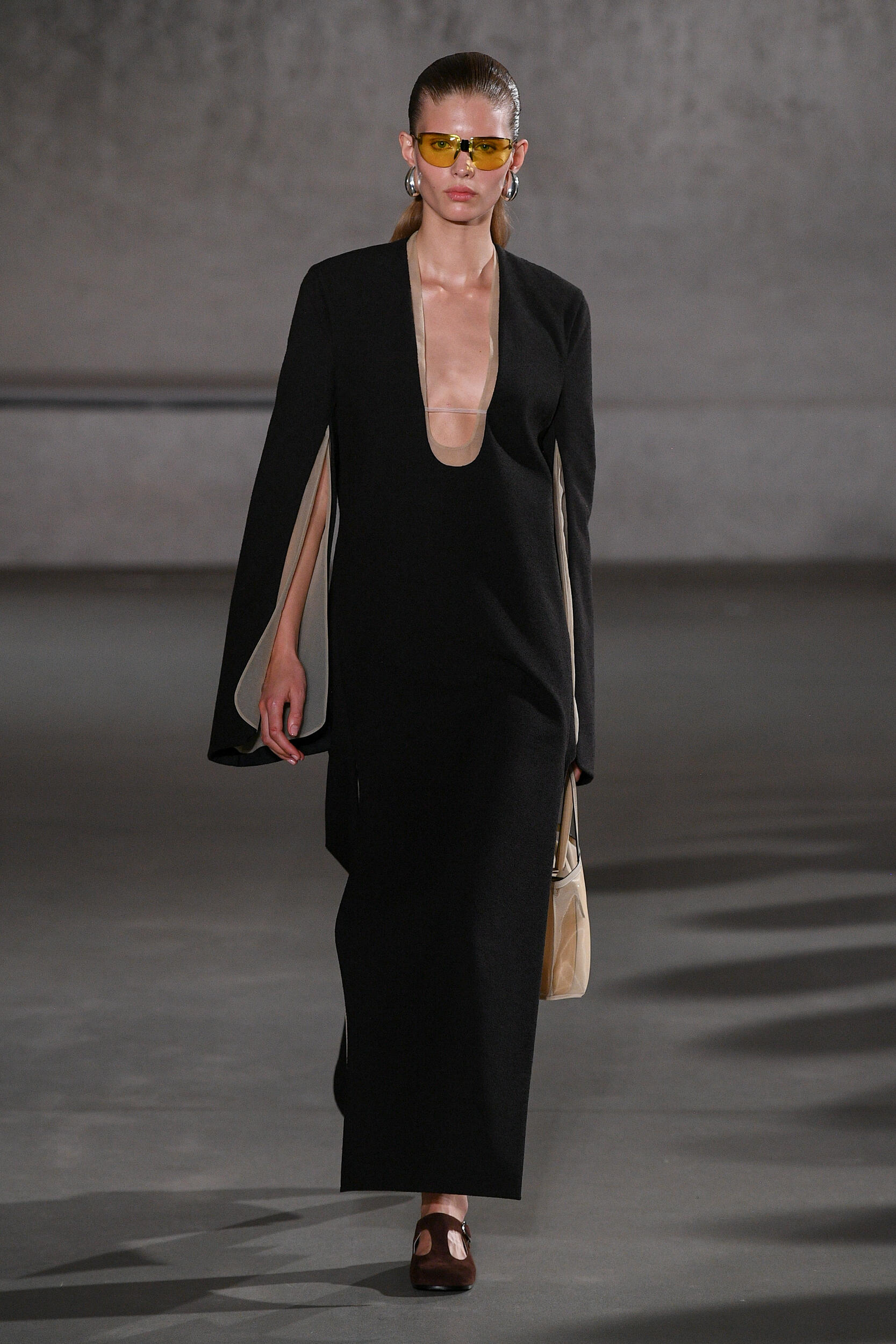 Look 14