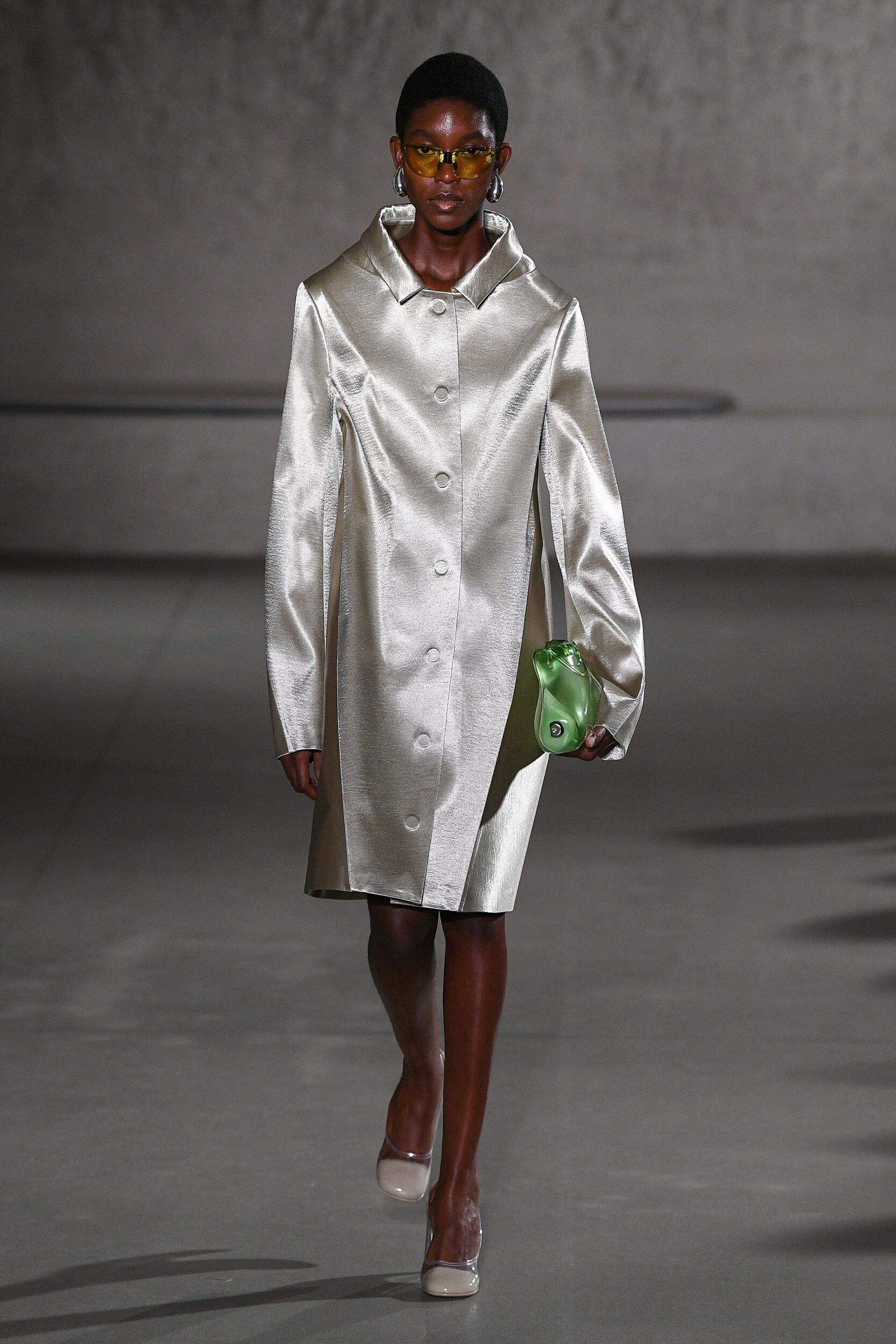 Look 18