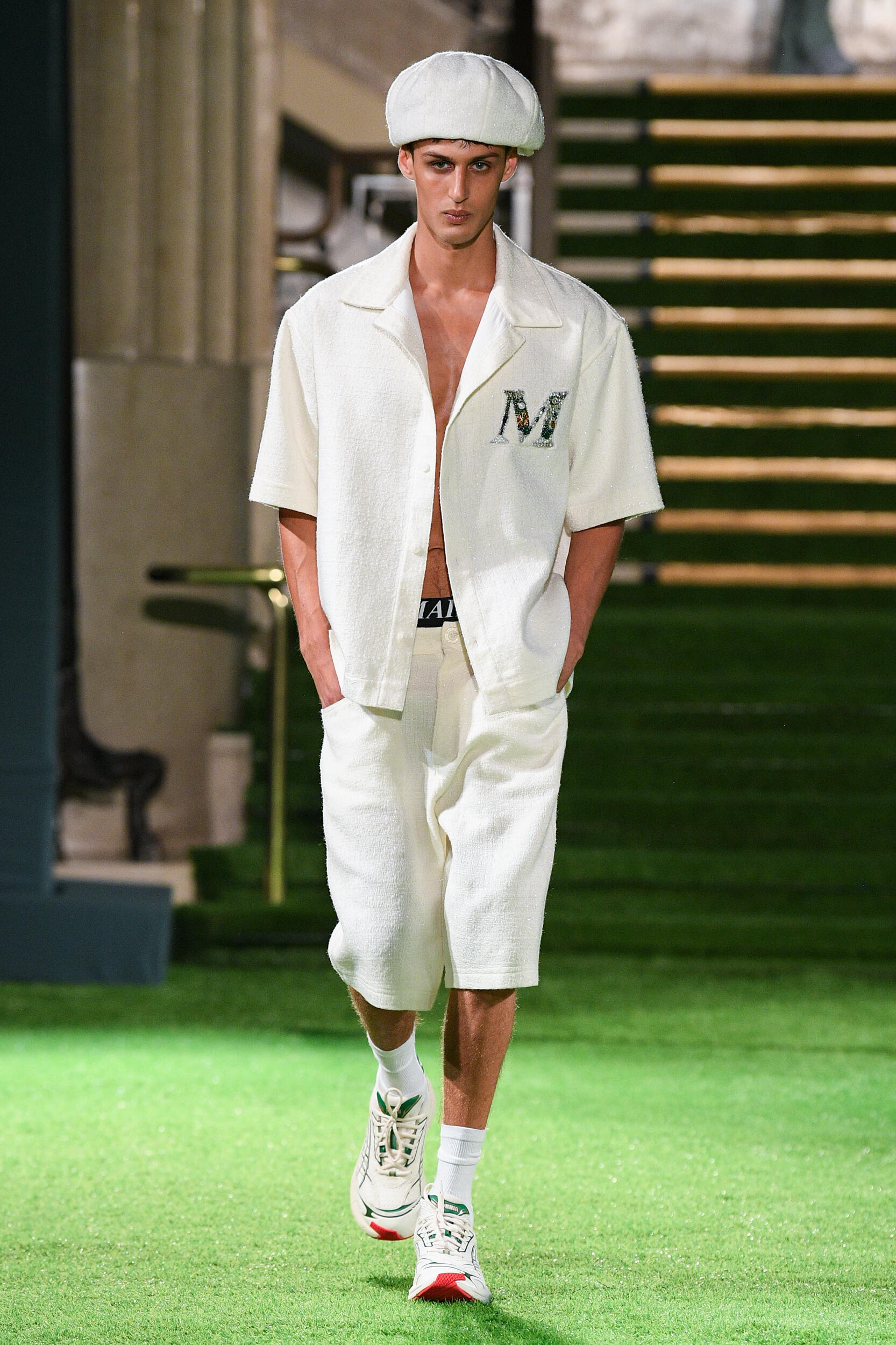Look 38