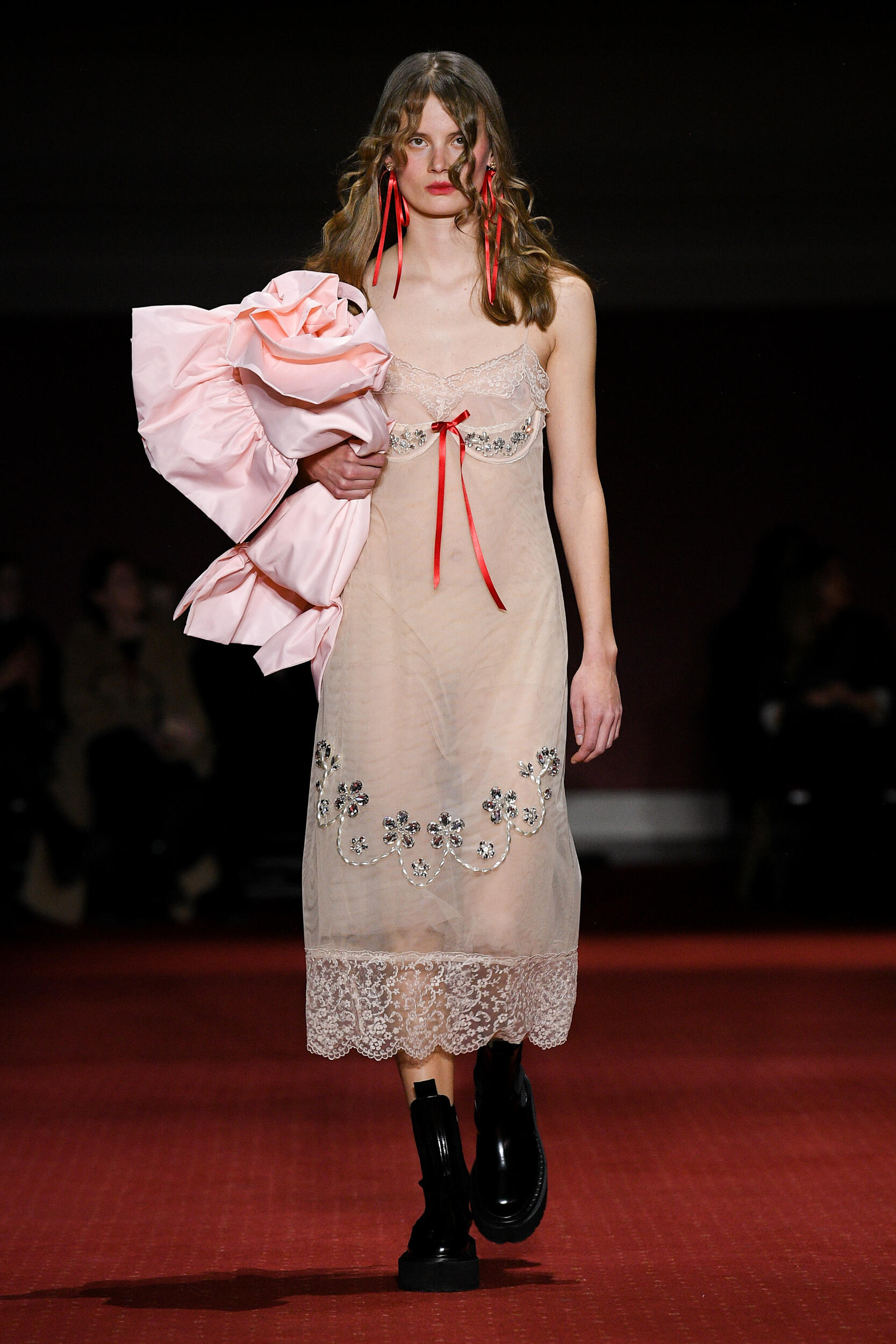 Look 12