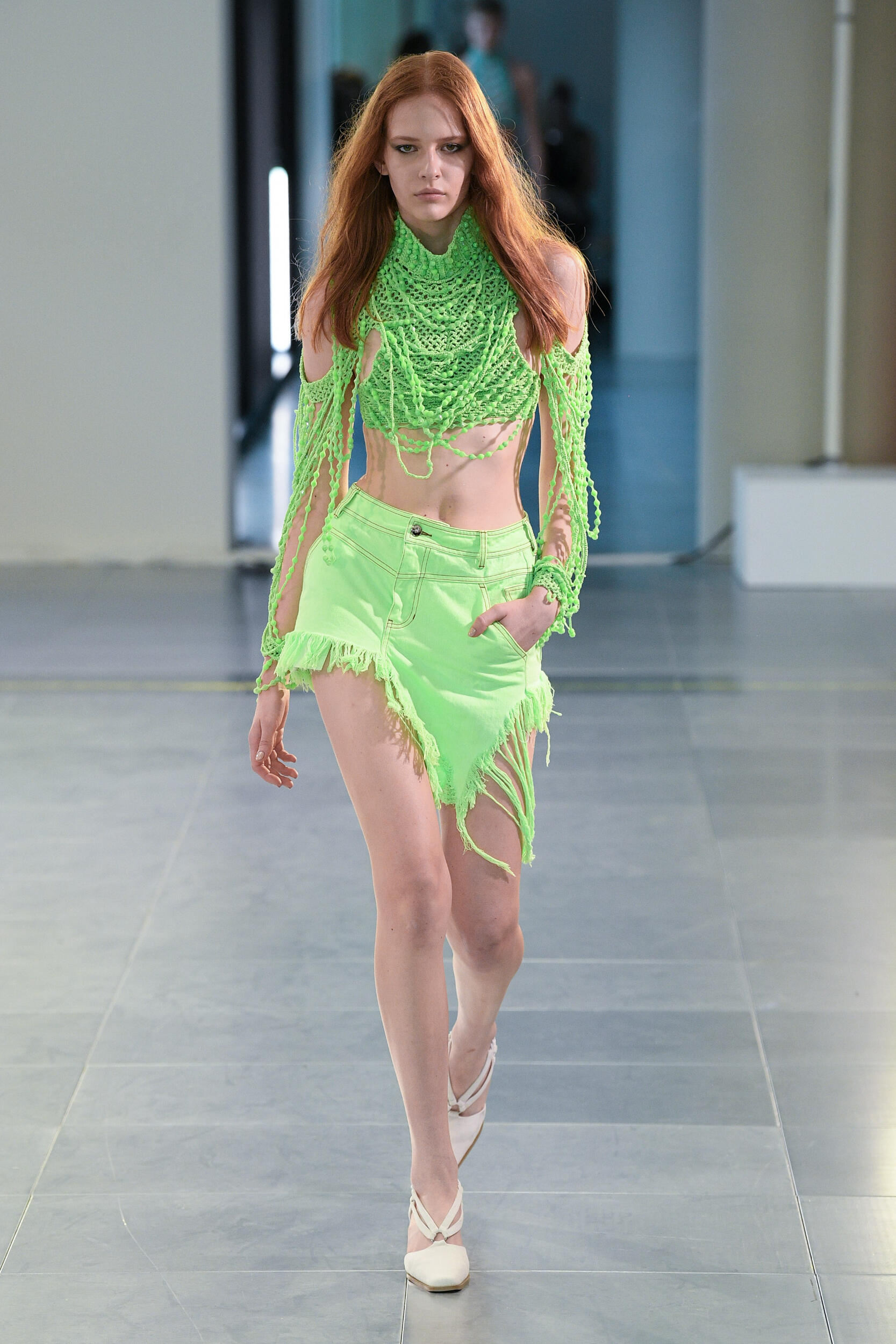 Look 27