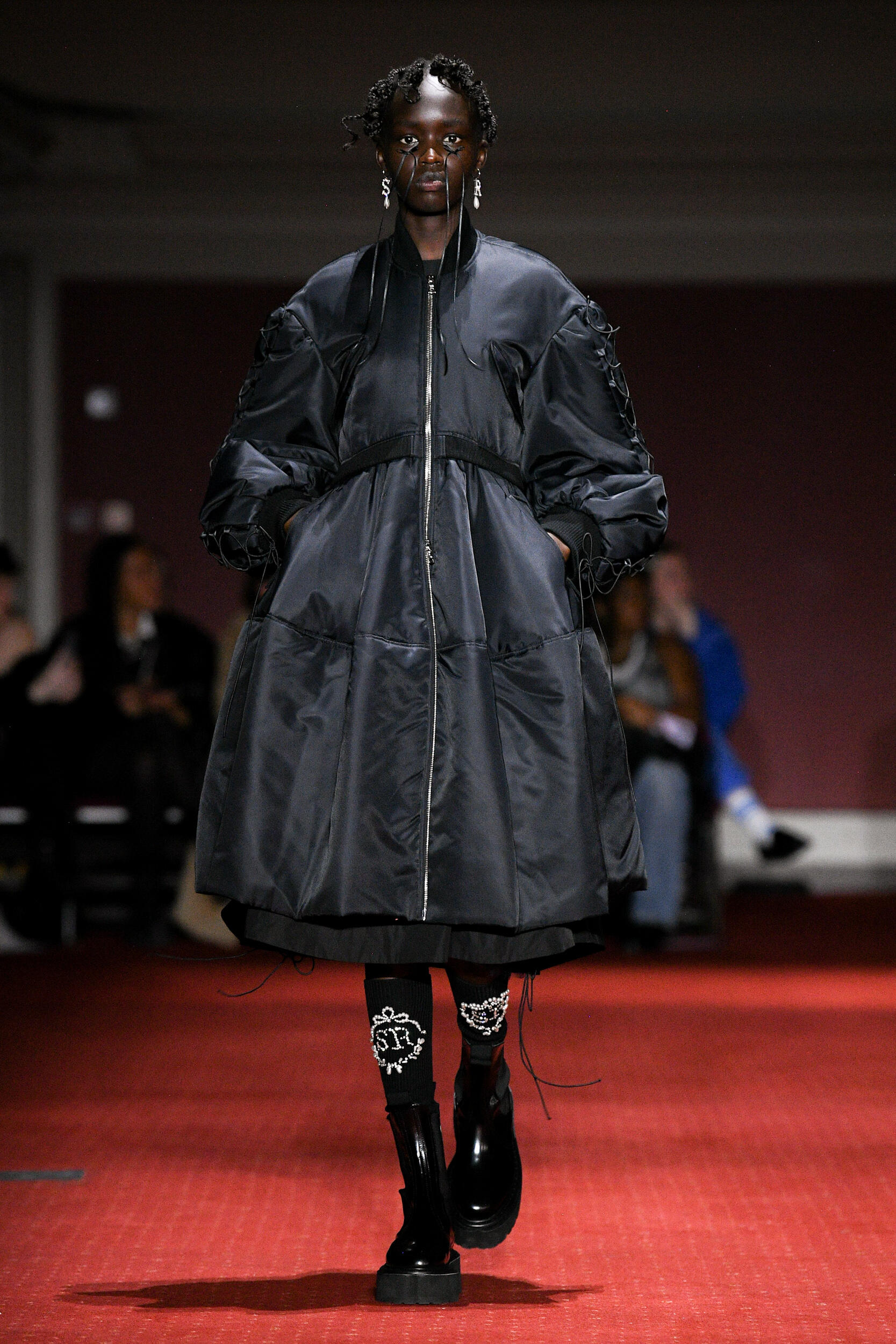 Look 28