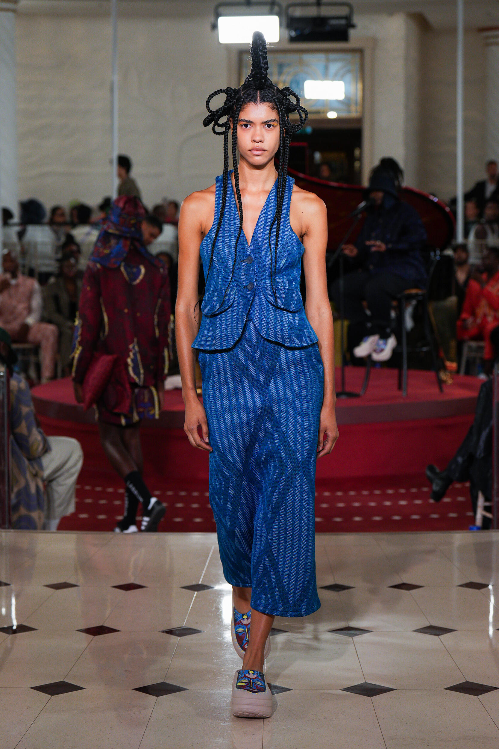 Look 2