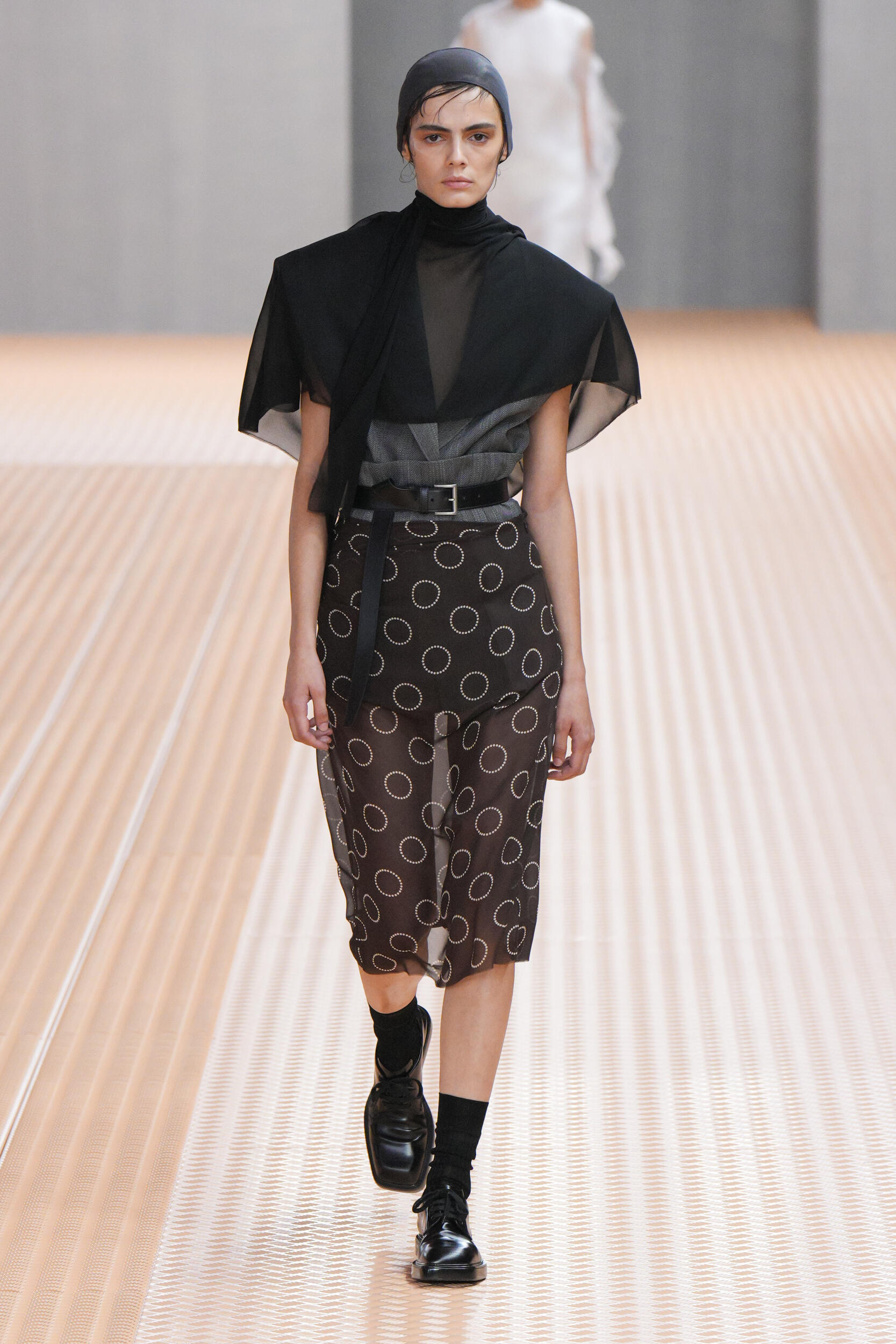Look 5