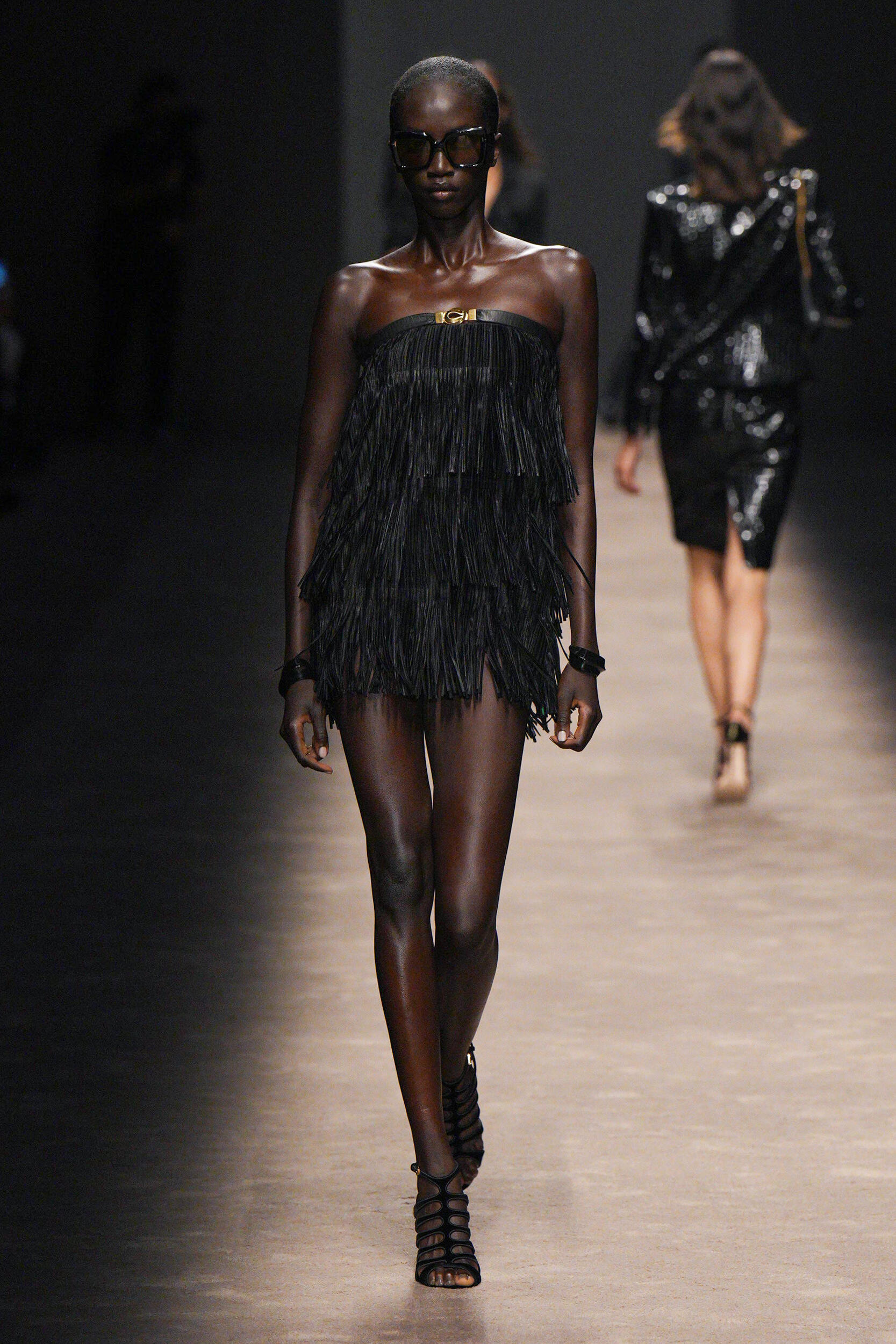 Look 8