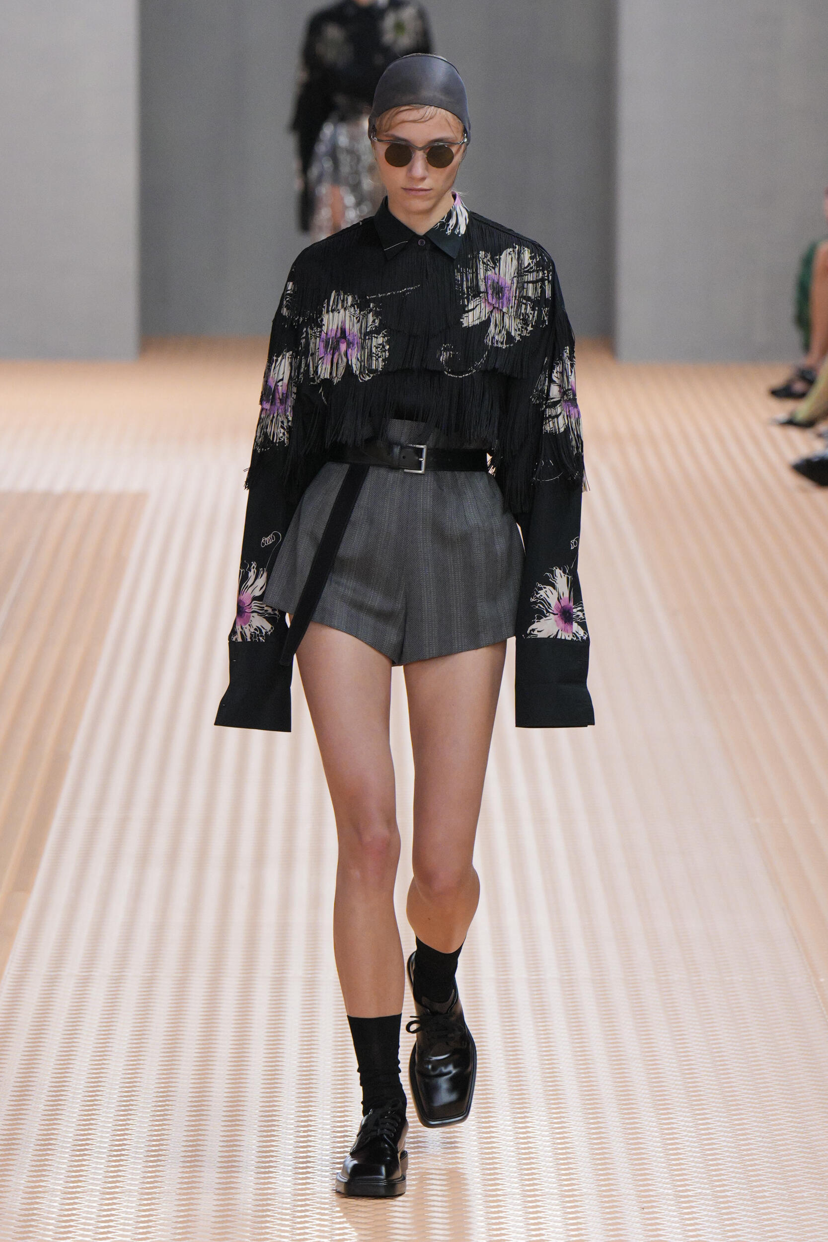 Look 12