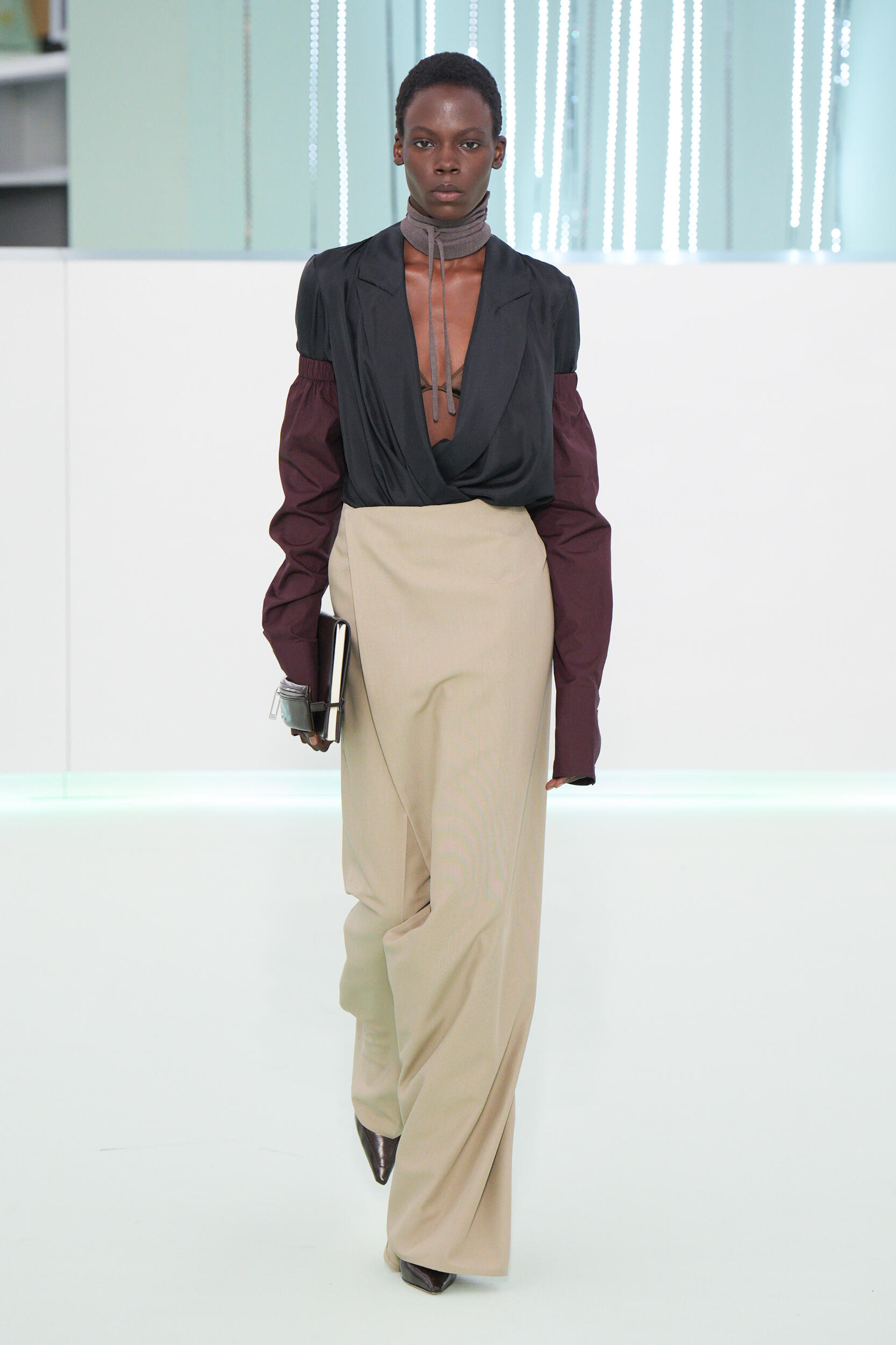 Look 9