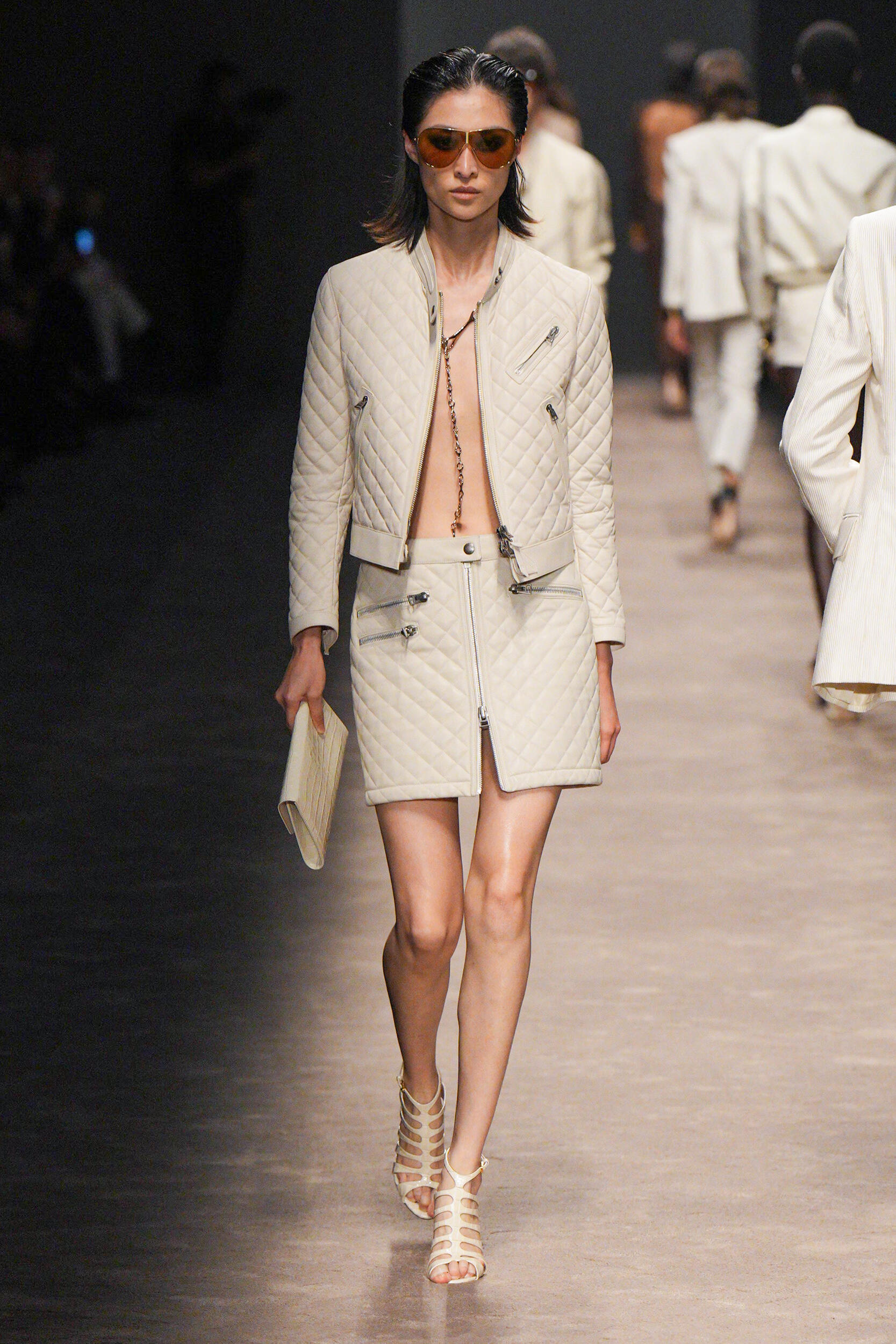 Look 22