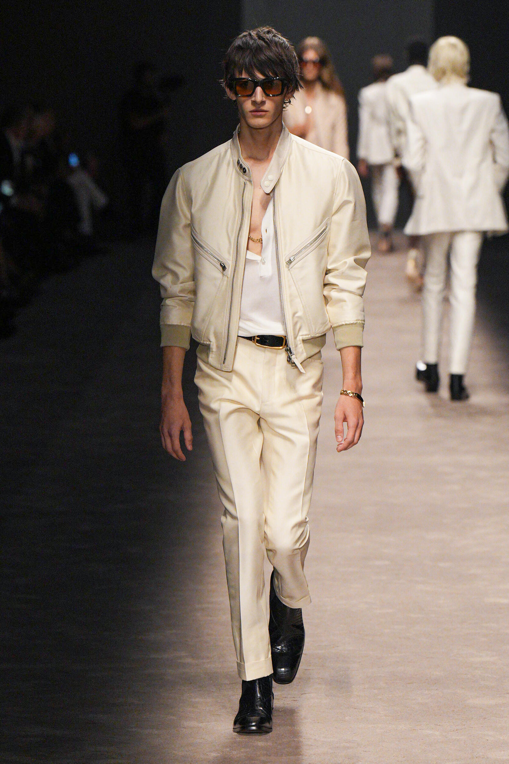 Look 23