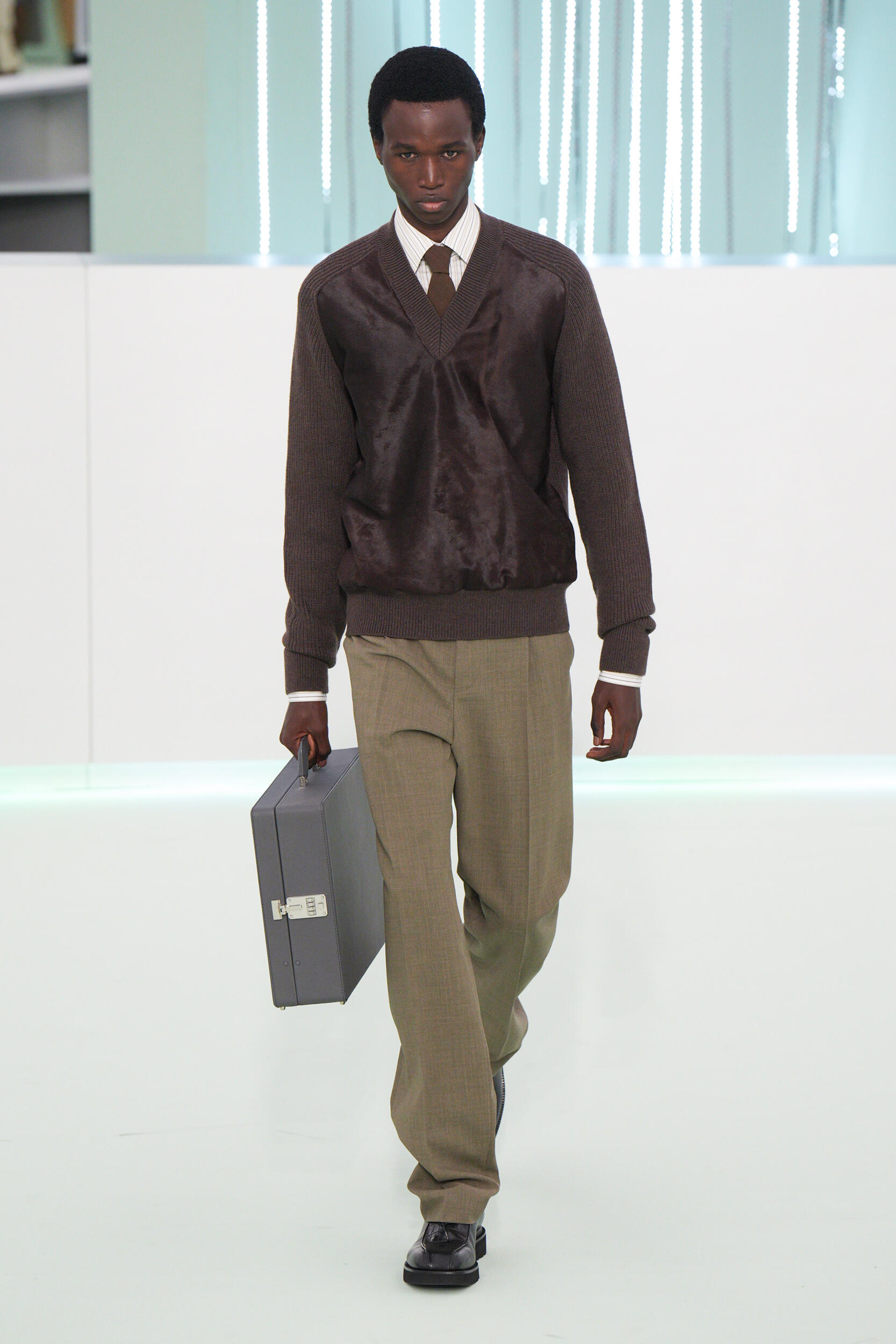 Look 20