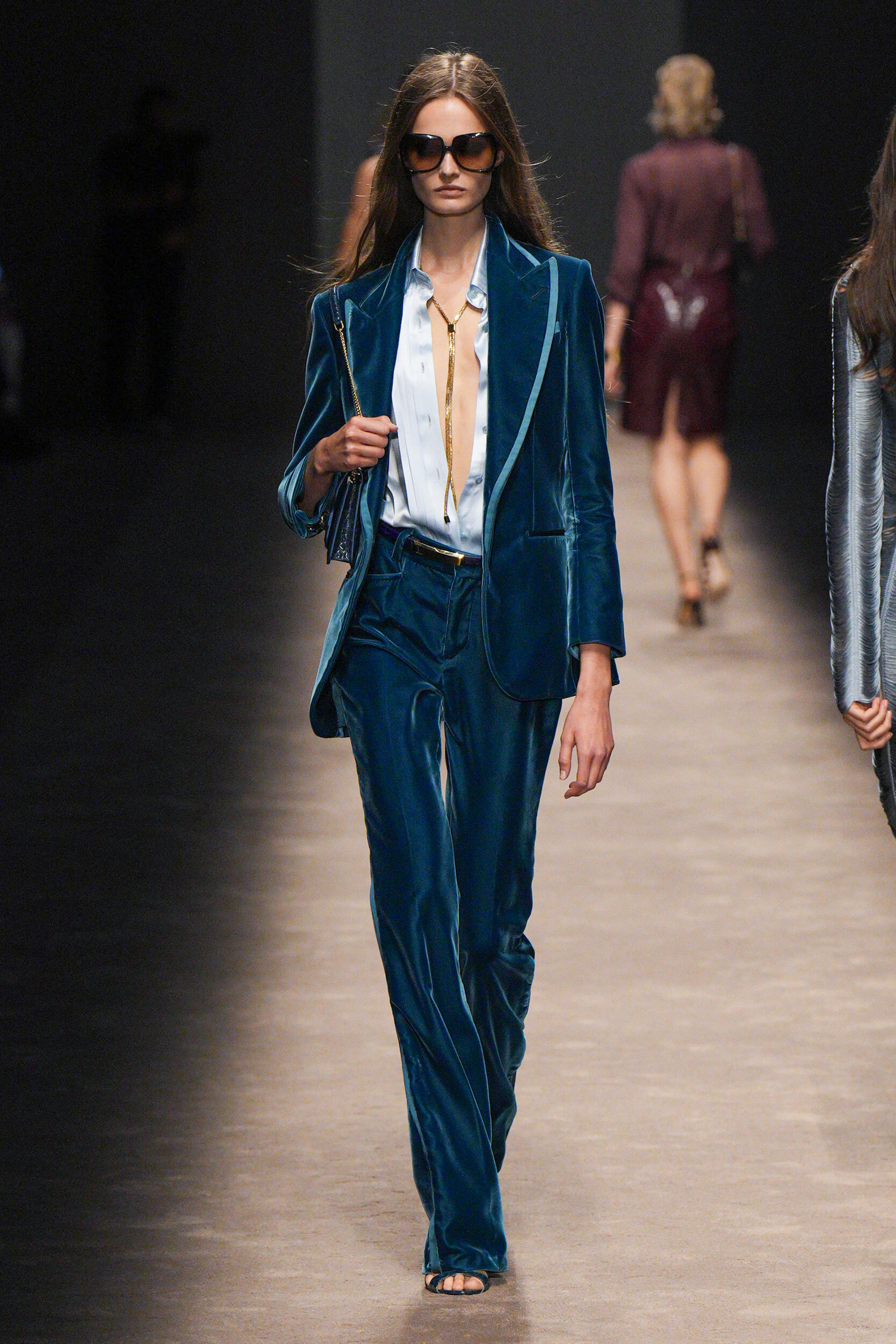 Look 34
