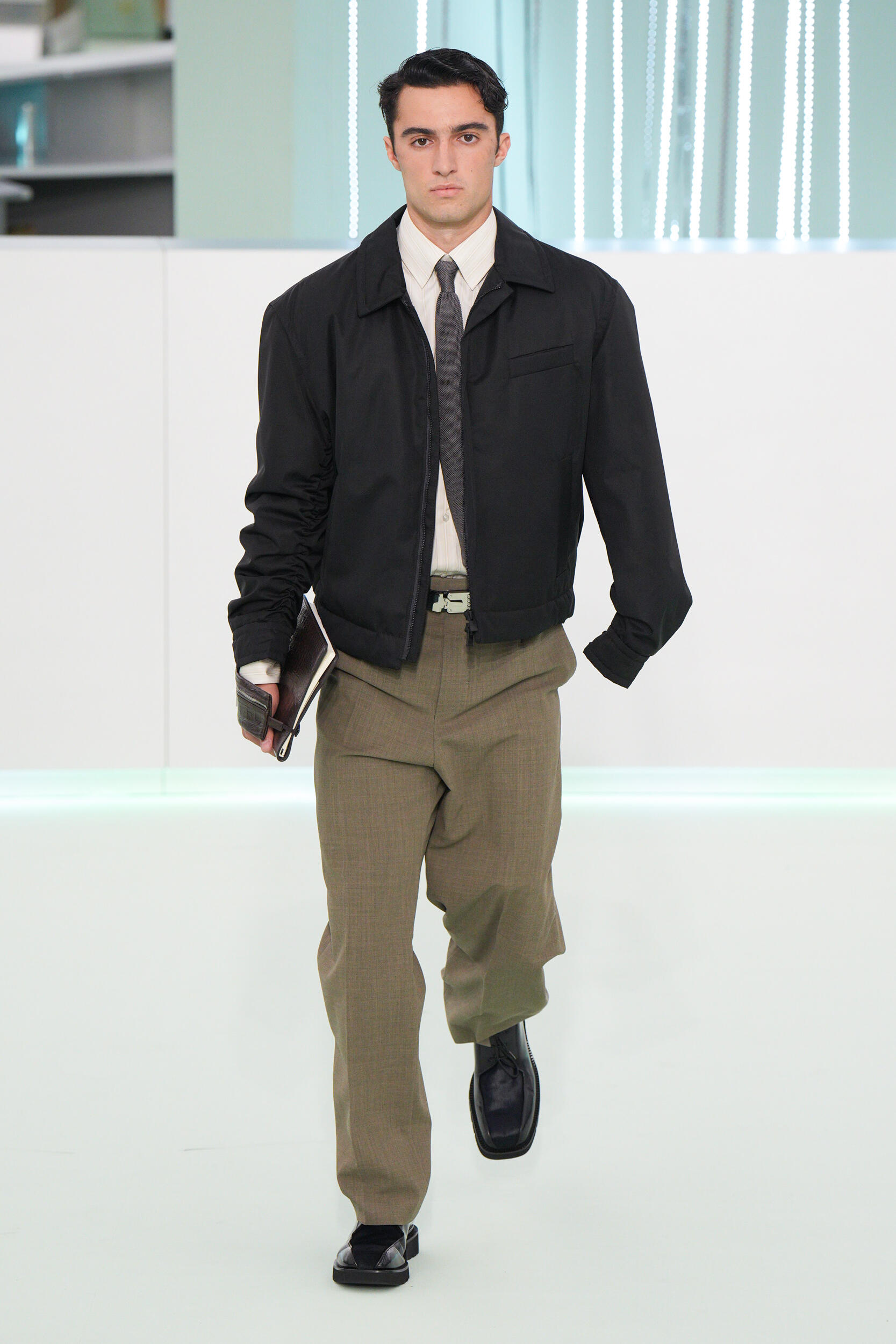 Look 22