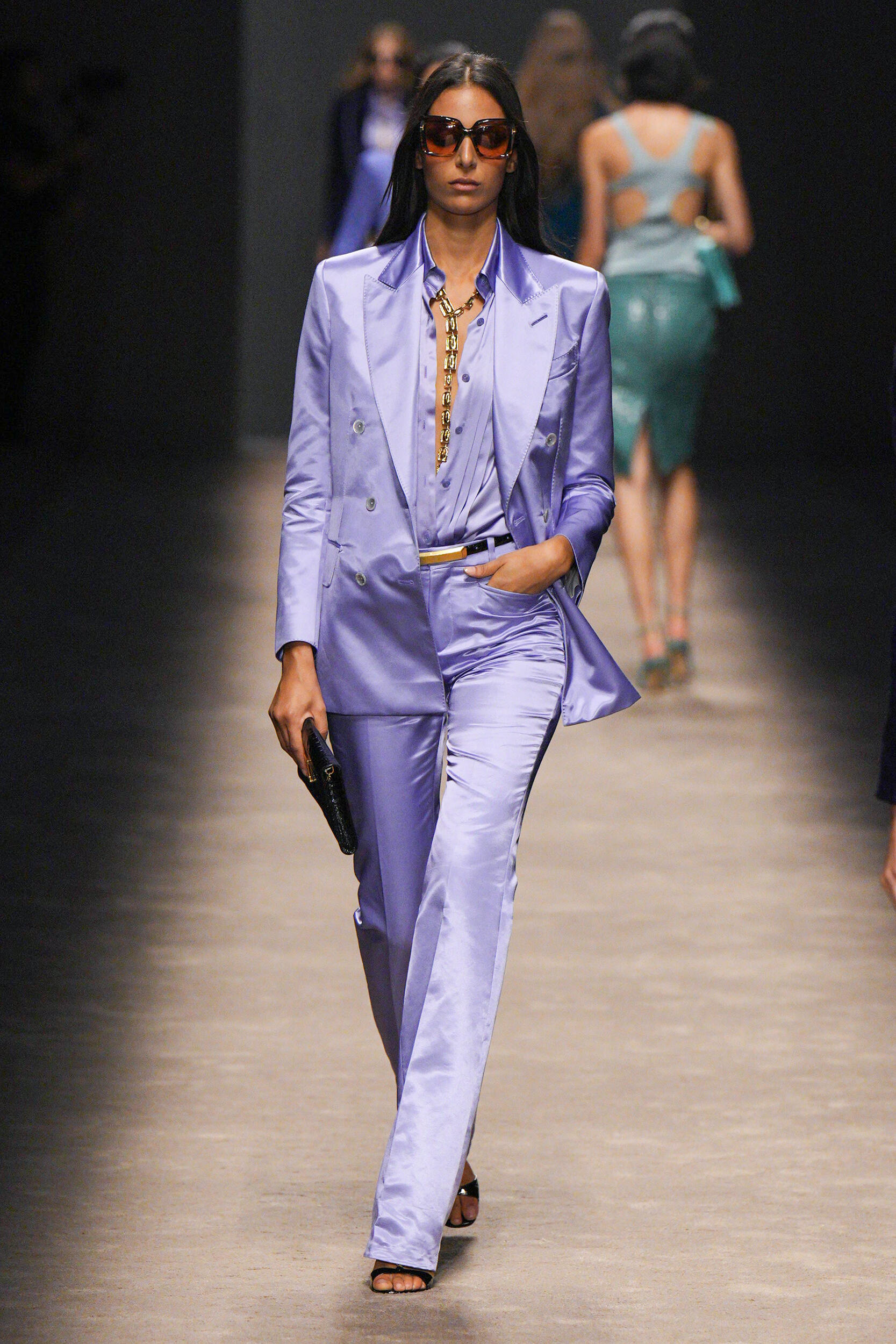 Look 37