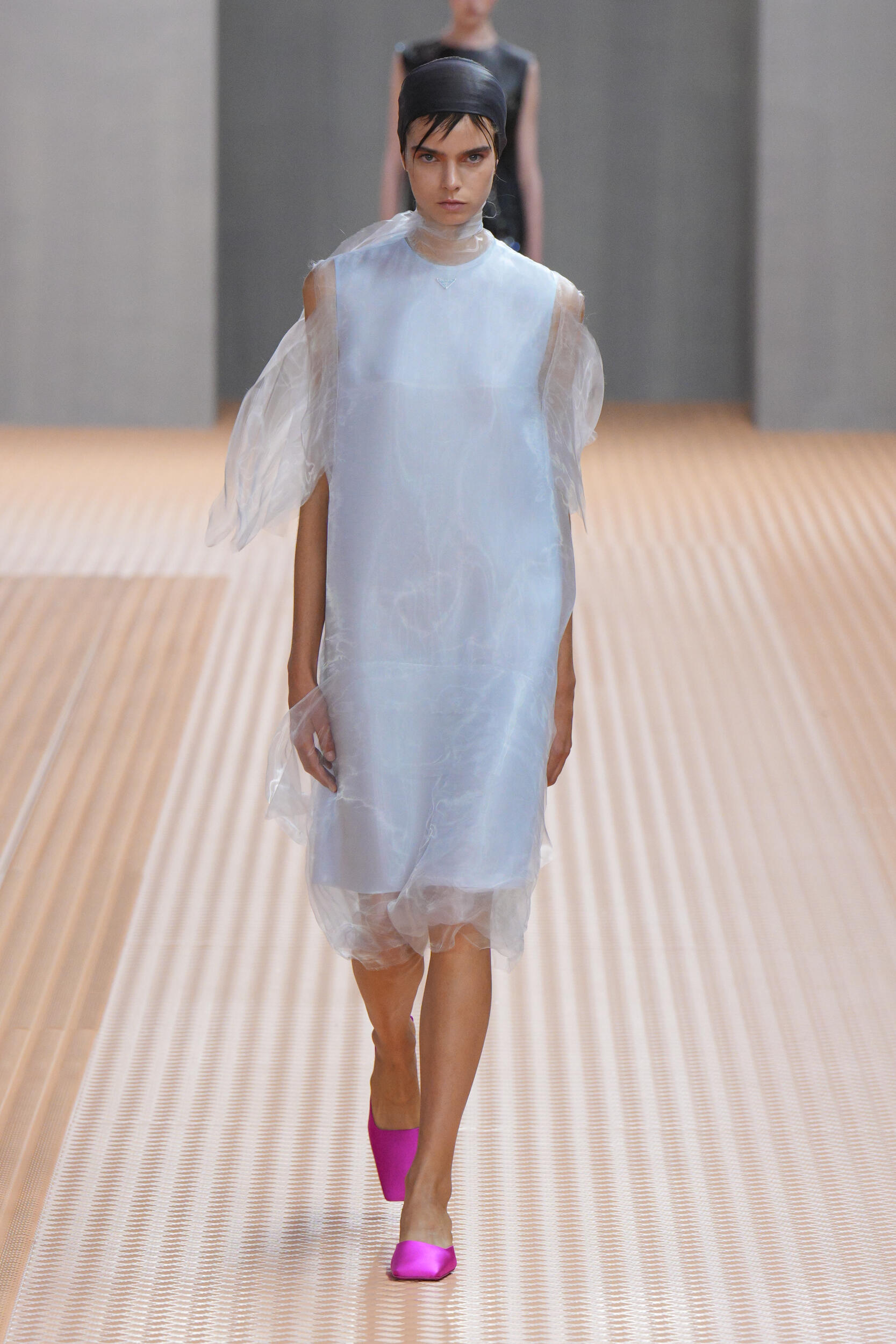 Look 30