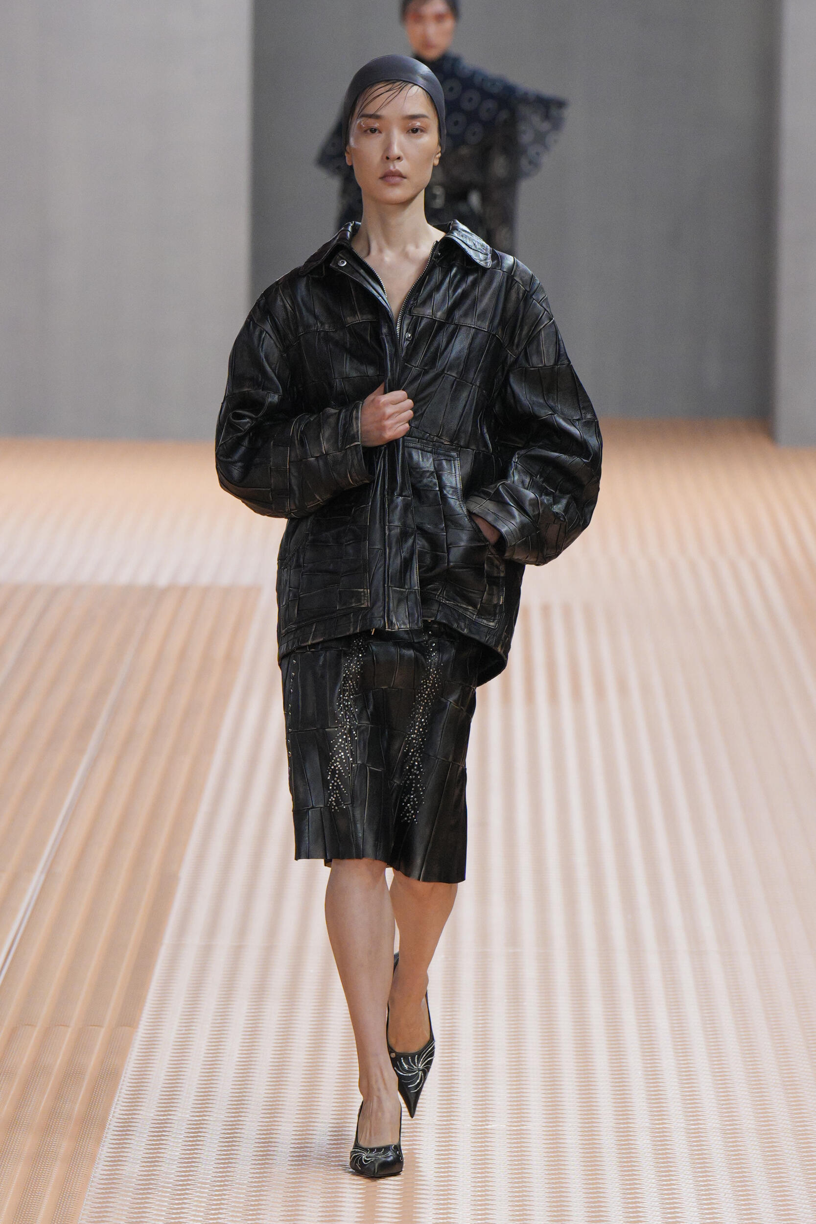 Look 32